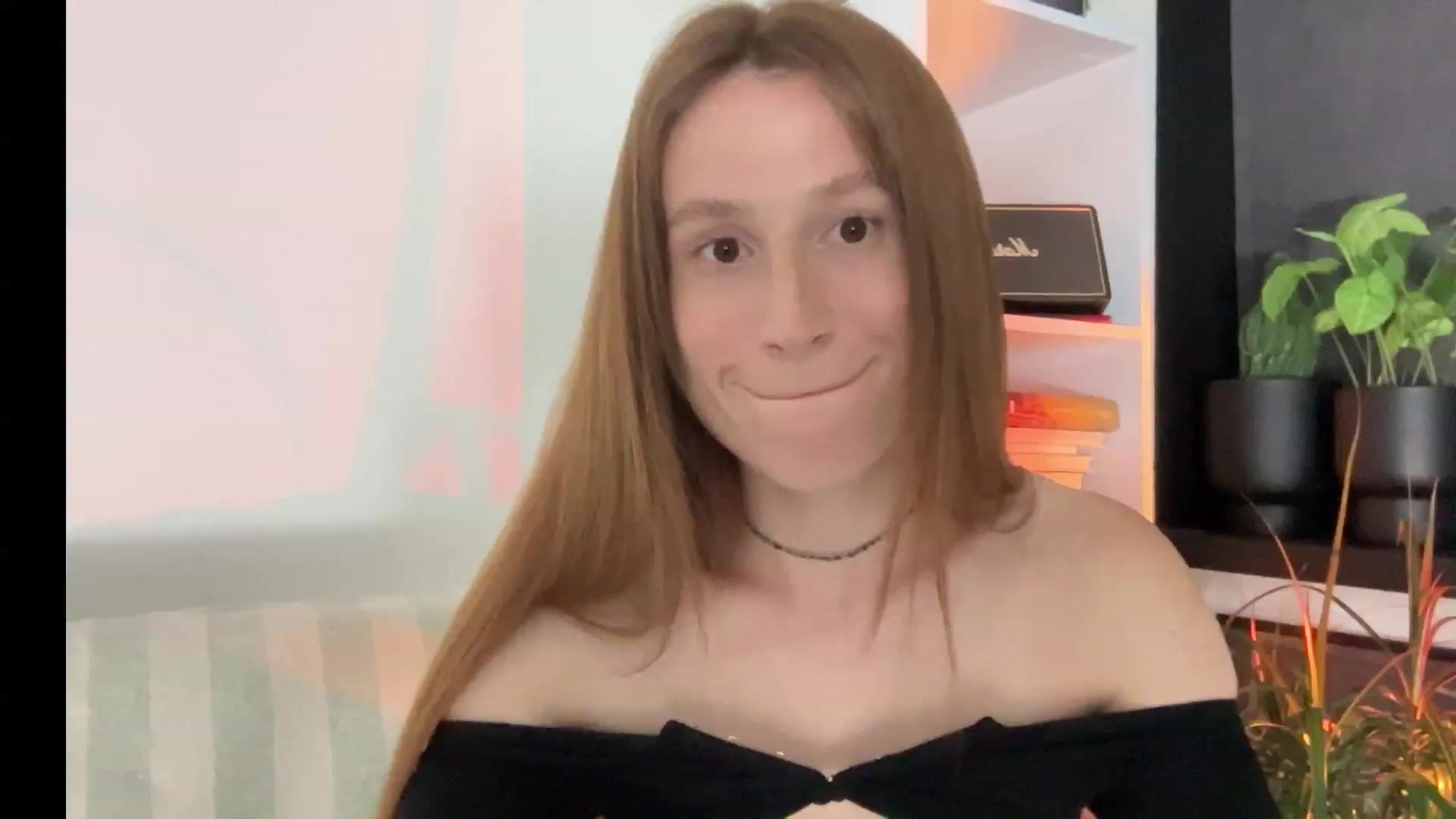 Gallery image thumbnail from LovelyBvnny's myfreecams stream on, 07/04/2023, 18:26 image 17 of 20