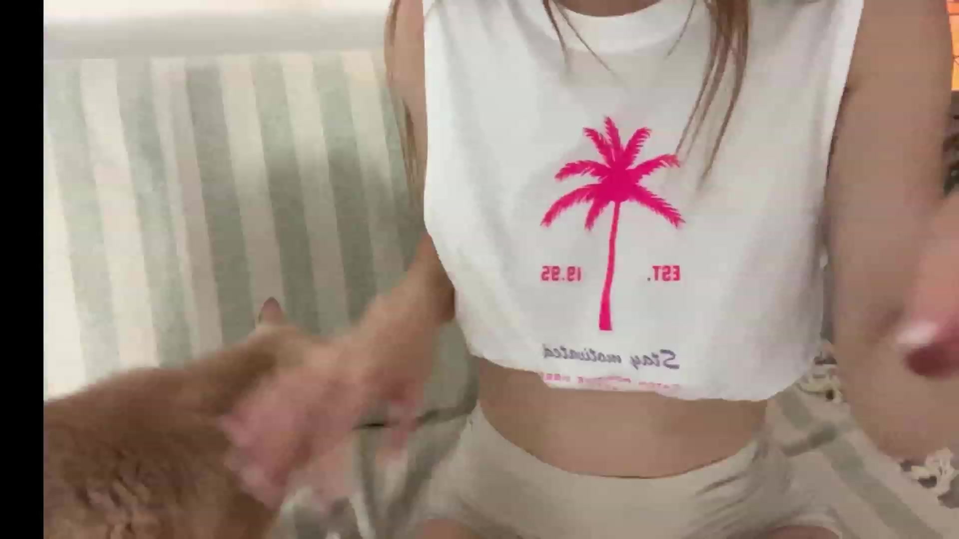 Gallery image thumbnail from LovelyBvnny's myfreecams stream on, 07/09/2023, 19:13 image 17 of 20