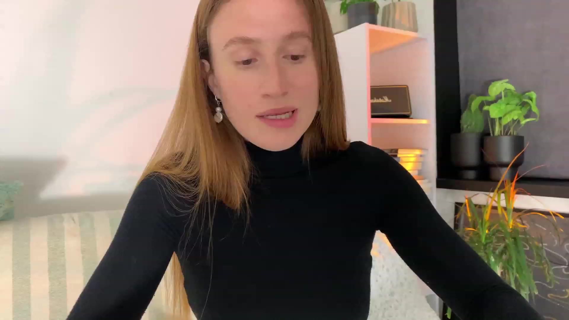 Gallery image thumbnail from LovelyBvnny's myfreecams stream on, 07/11/2023, 18:17 image 10 of 20