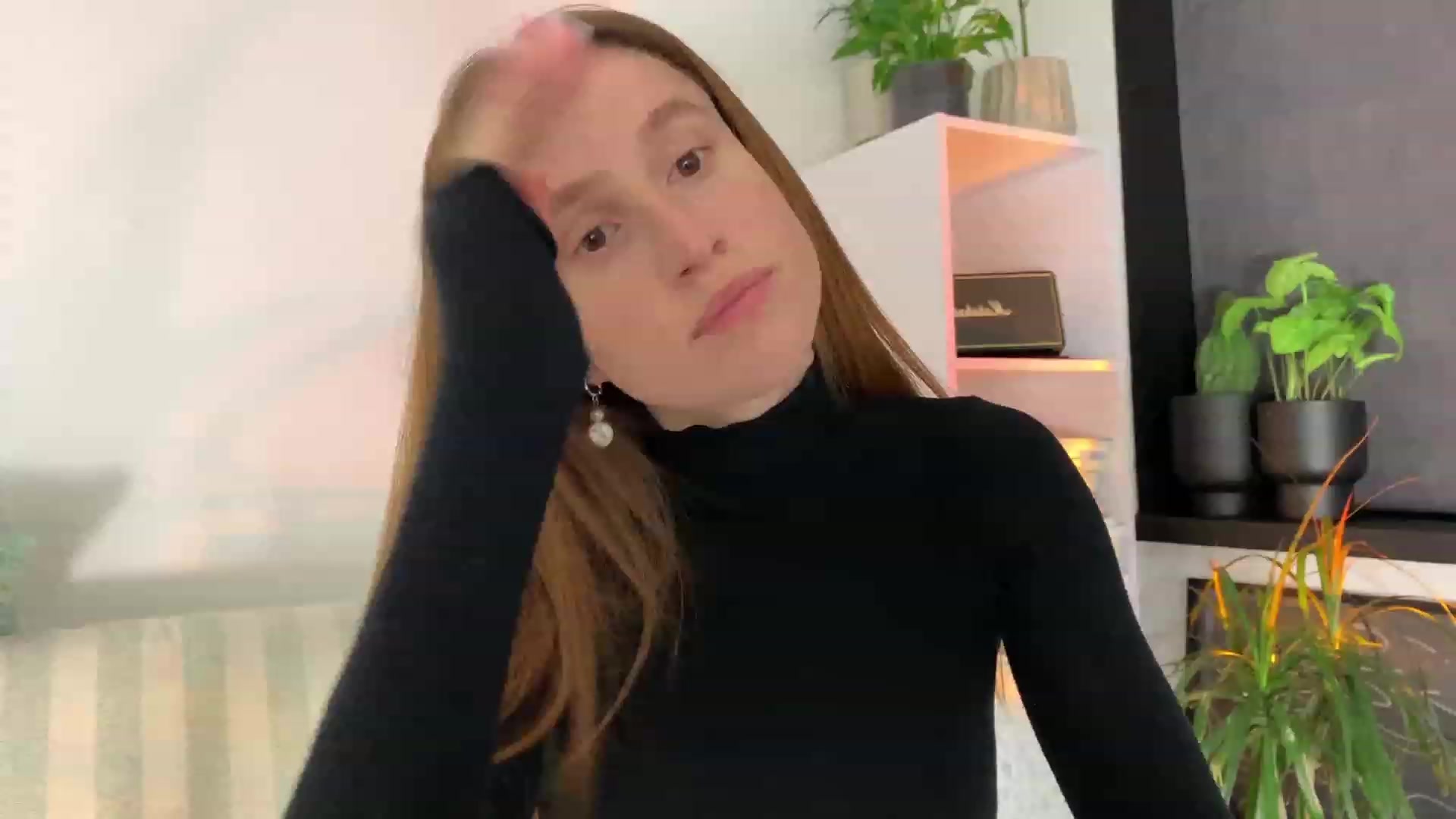 Gallery image thumbnail from LovelyBvnny's myfreecams stream on, 07/11/2023, 18:17 image 16 of 20