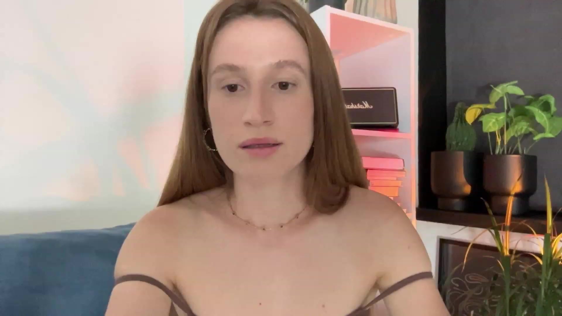 Gallery image thumbnail from LovelyBvnny's myfreecams stream on, 07/12/2023, 19:48 image 3 of 20