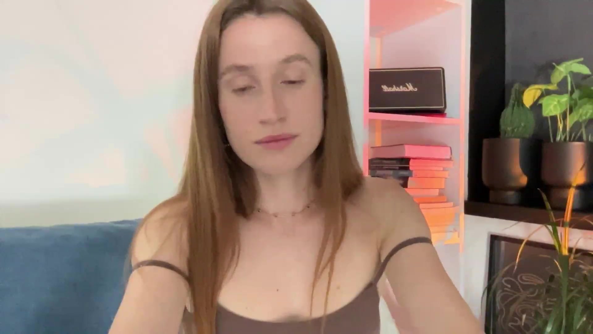 Gallery image thumbnail from LovelyBvnny's myfreecams stream on, 07/12/2023, 19:48 image 13 of 20