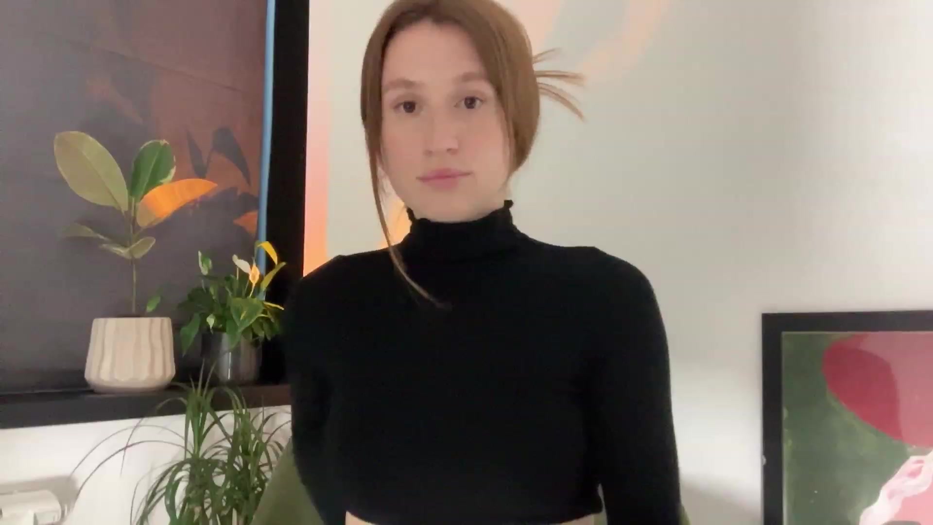 Gallery image thumbnail from LovelyBvnny's myfreecams stream on, 07/13/2023, 18:34 image 6 of 20