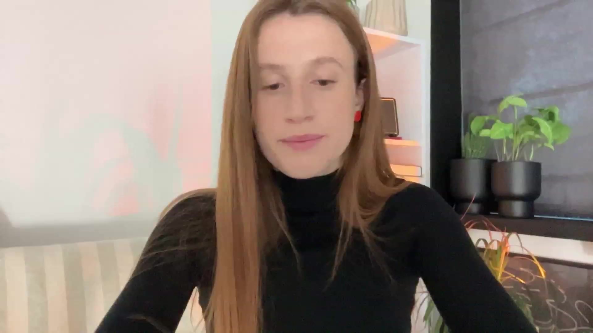 Gallery image thumbnail from LovelyBvnny's myfreecams stream on, 07/16/2023, 18:31 image 1 of 20