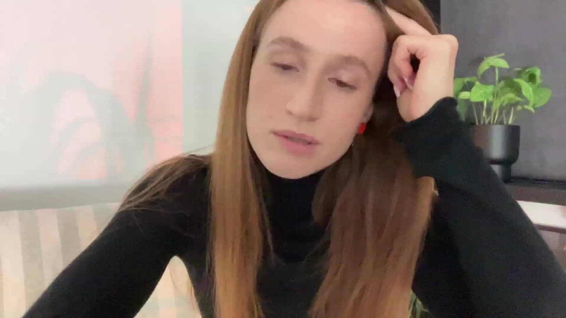 Gallery image thumbnail from LovelyBvnny's myfreecams stream on, 07/16/2023, 18:31 image 12 of 20