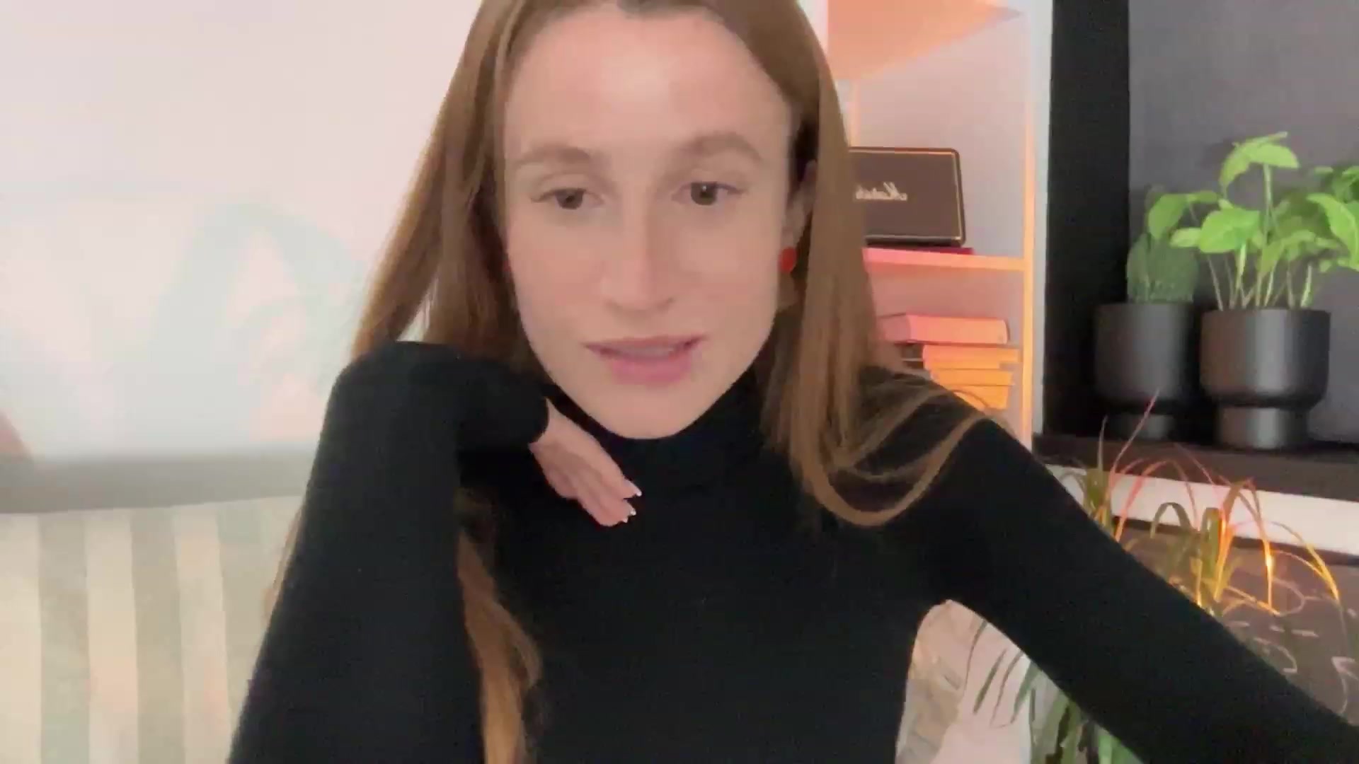 Gallery image thumbnail from LovelyBvnny's myfreecams stream on, 07/16/2023, 20:18 image 13 of 20
