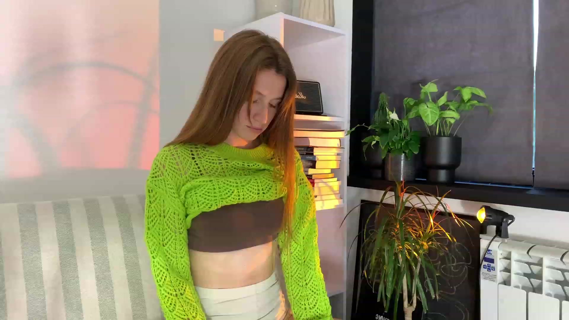 Gallery image thumbnail from LovelyBvnny's myfreecams stream on, 07/18/2023, 17:49 image 16 of 20