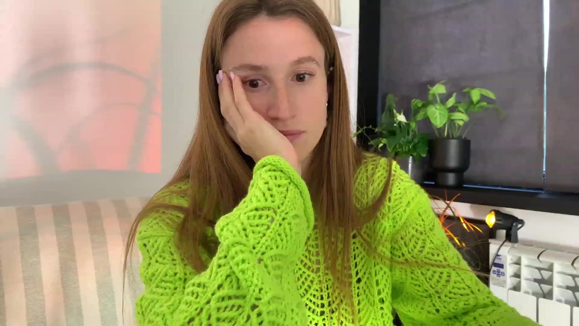 Gallery image thumbnail from LovelyBvnny's myfreecams stream on, 07/18/2023, 17:49 image 14 of 20