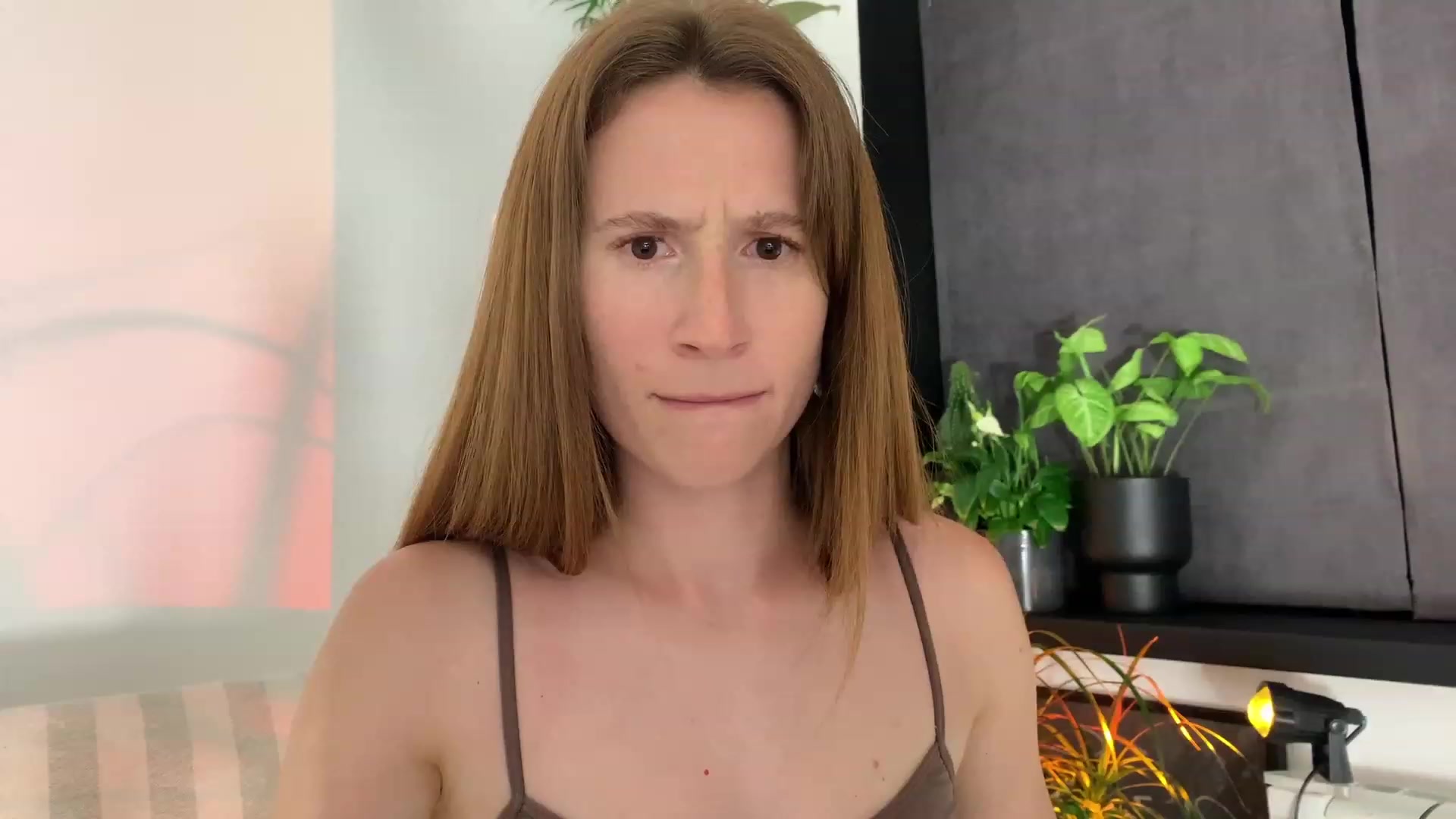 Gallery image thumbnail from LovelyBvnny's myfreecams stream on, 07/18/2023, 18:52 image 17 of 20