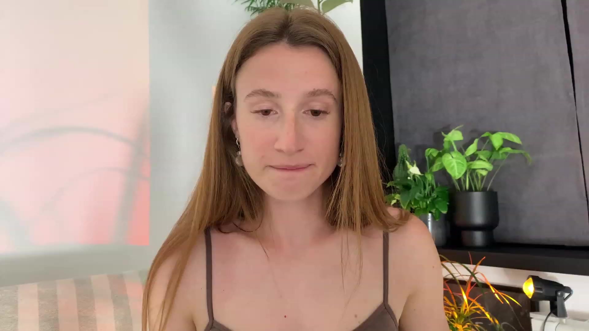 Gallery image thumbnail from LovelyBvnny's myfreecams stream on, 07/18/2023, 18:52 image 18 of 20