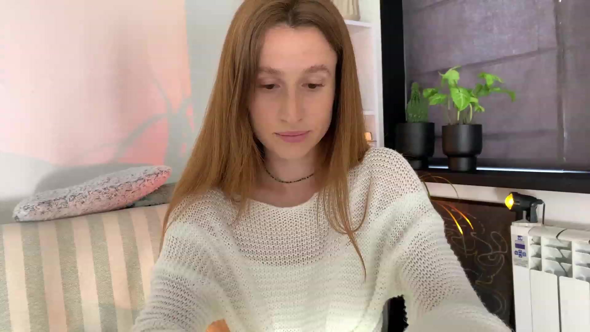 Gallery image thumbnail from LovelyBvnny's myfreecams stream on, 07/20/2023, 18:01 image 6 of 20