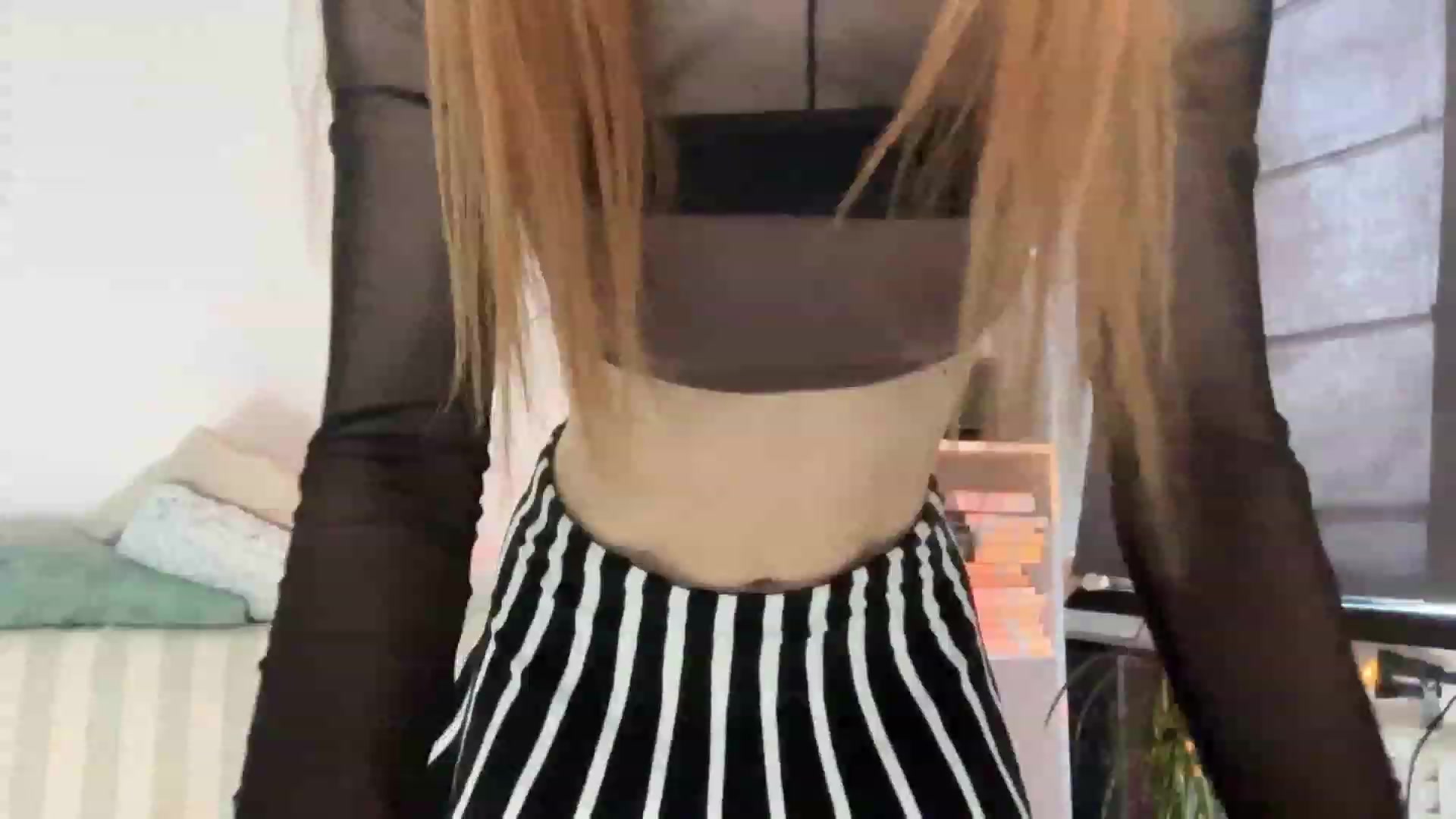 Gallery image thumbnail from LovelyBvnny's myfreecams stream on, 07/23/2023, 15:19 image 4 of 20