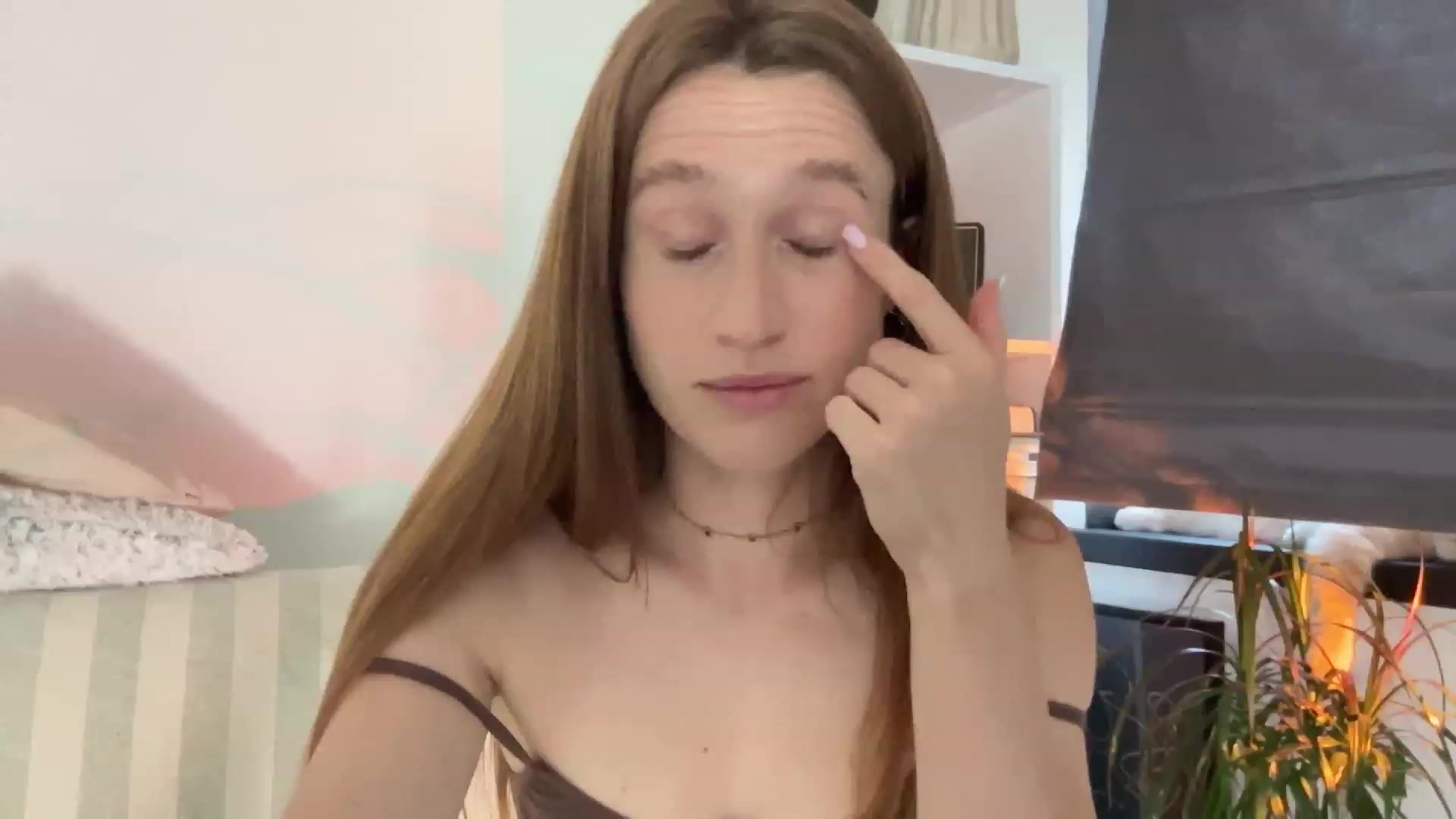 Gallery image thumbnail from LovelyBvnny's myfreecams stream on, 07/23/2023, 17:18 image 7 of 20