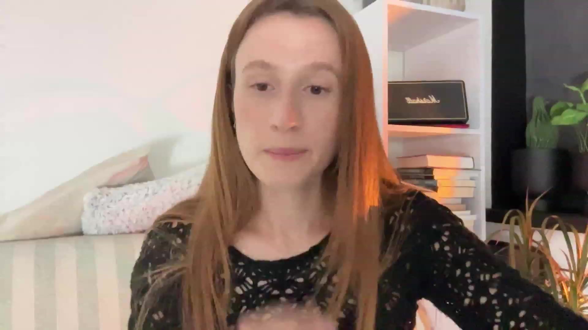 Gallery image thumbnail from LovelyBvnny's myfreecams stream on, 07/24/2023, 19:51 image 20 of 20