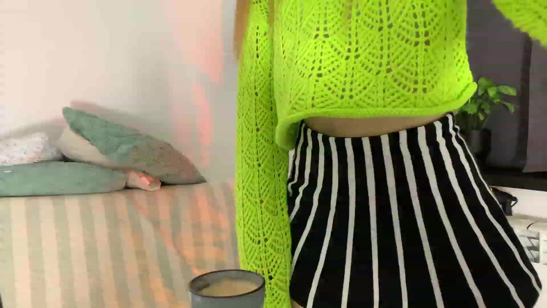 Gallery image thumbnail from LovelyBvnny's myfreecams stream on, 08/01/2023, 18:20 image 17 of 20