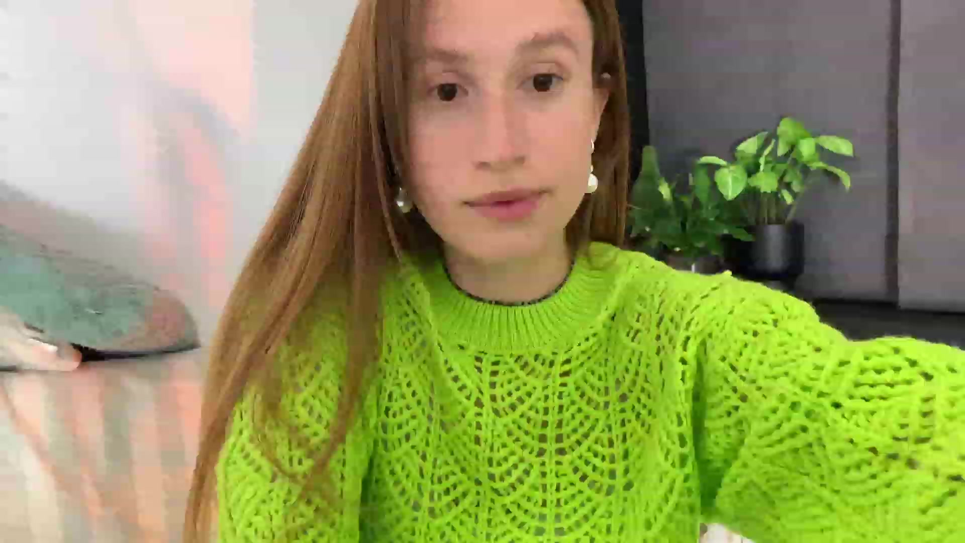 Gallery image thumbnail from LovelyBvnny's myfreecams stream on, 08/01/2023, 18:20 image 19 of 20