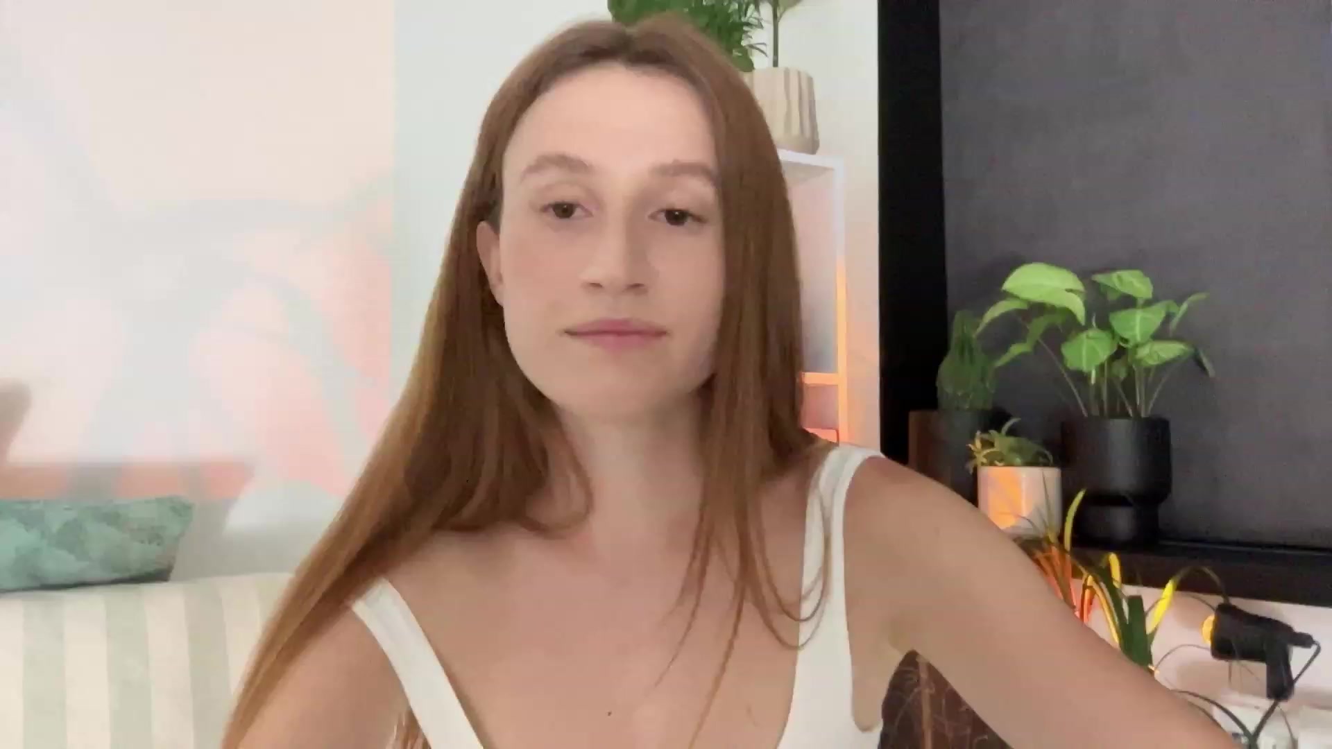 Gallery image thumbnail from LovelyBvnny's myfreecams stream on, 08/13/2023, 17:42 image 11 of 20