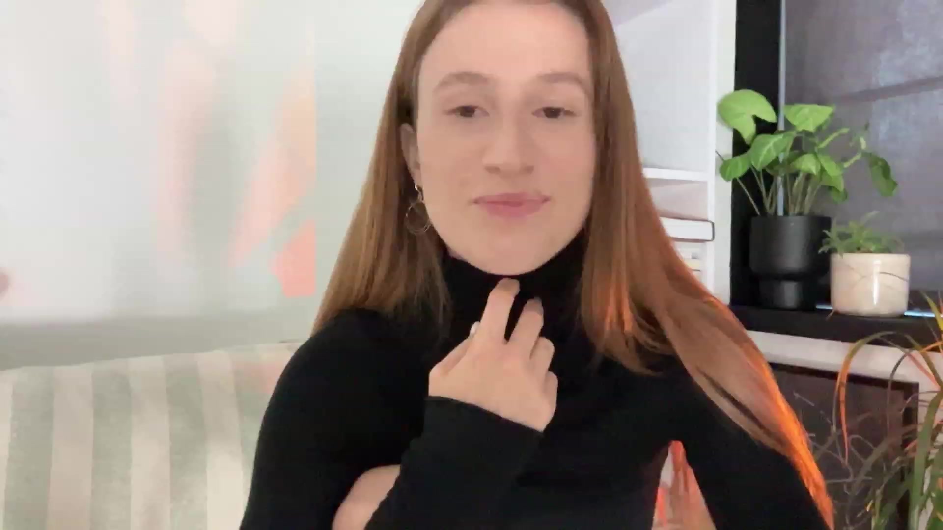 Gallery image thumbnail from LovelyBvnny's myfreecams stream on, 08/20/2023, 17:08 image 5 of 20
