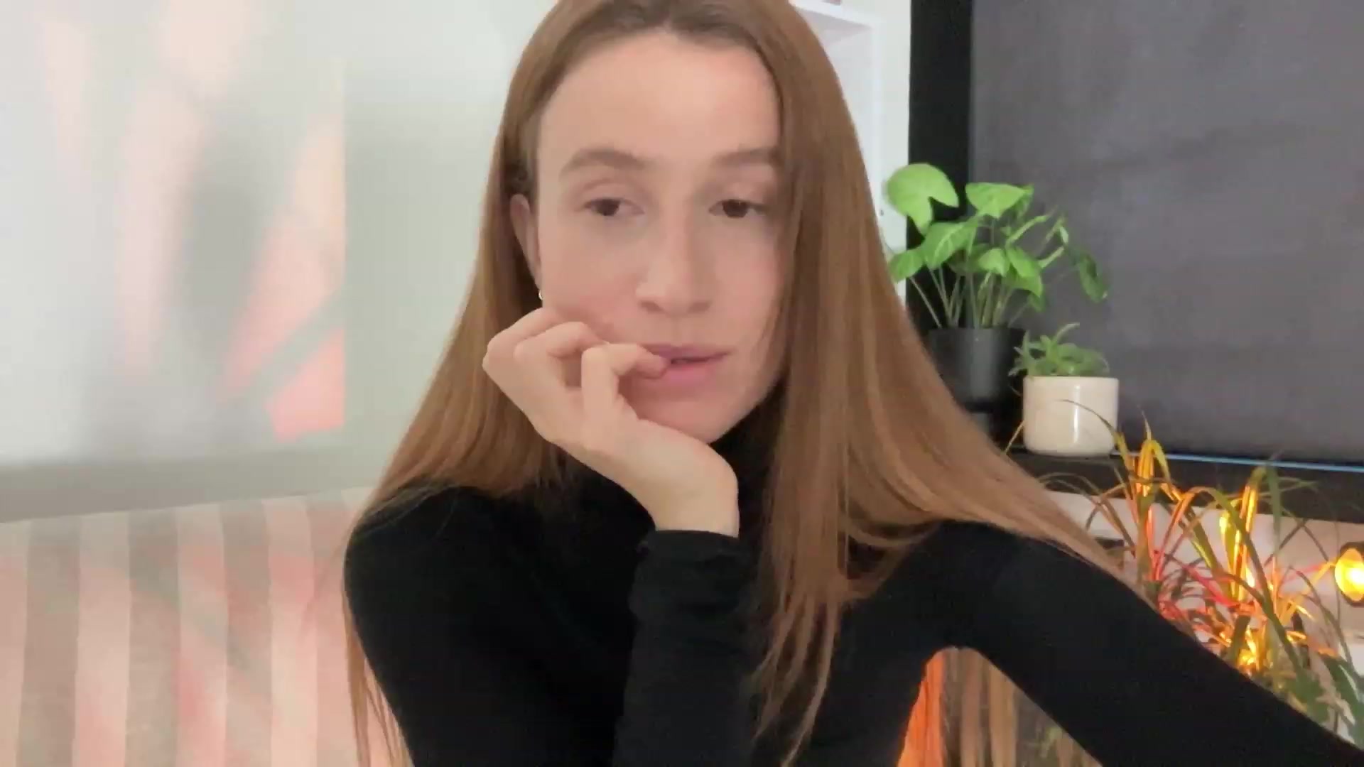 Gallery image thumbnail from LovelyBvnny's myfreecams stream on, 08/20/2023, 17:08 image 18 of 20