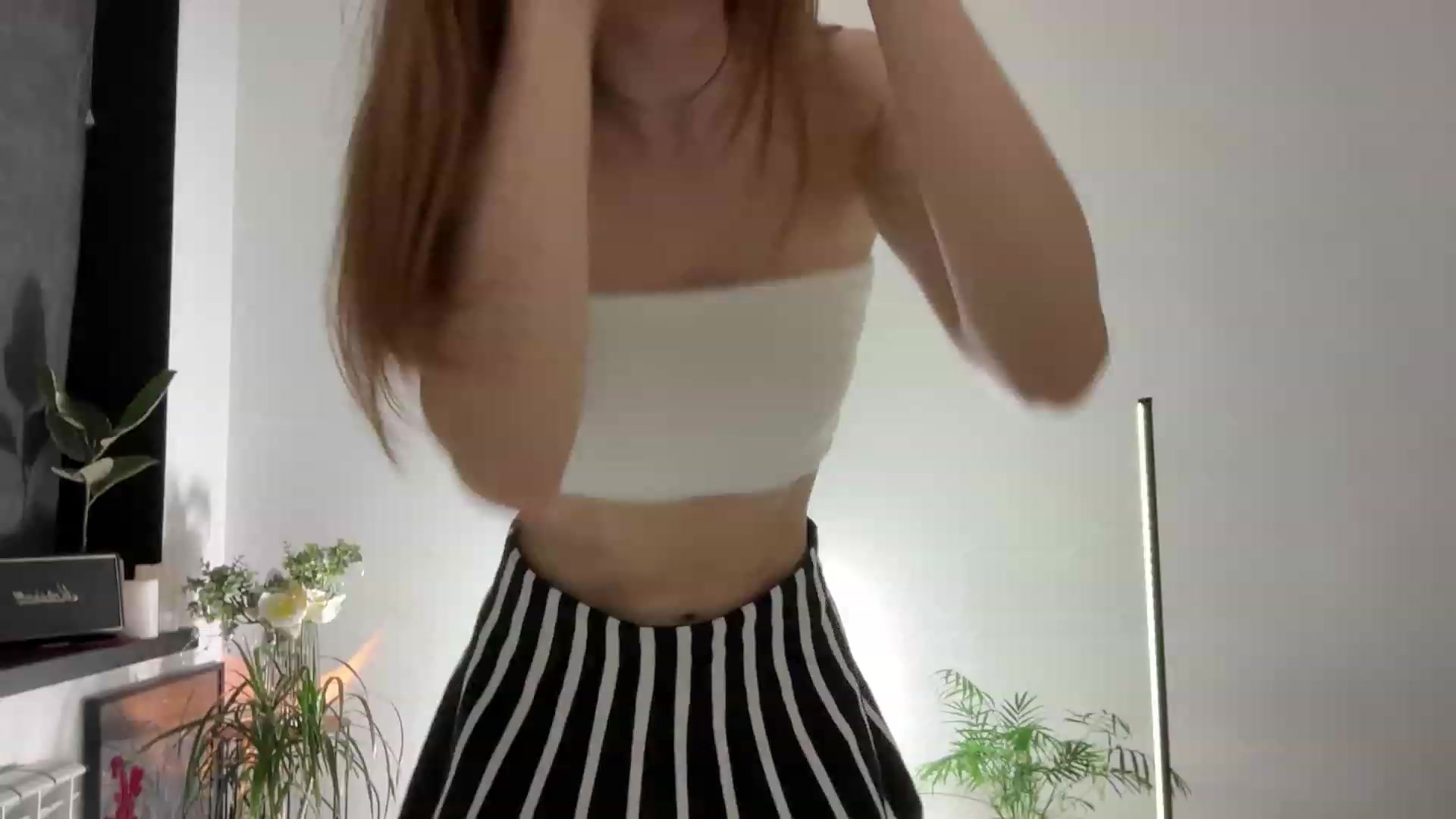 Gallery image thumbnail from LovelyBvnny's myfreecams stream on, 11/12/2023, 18:10 image 10 of 20