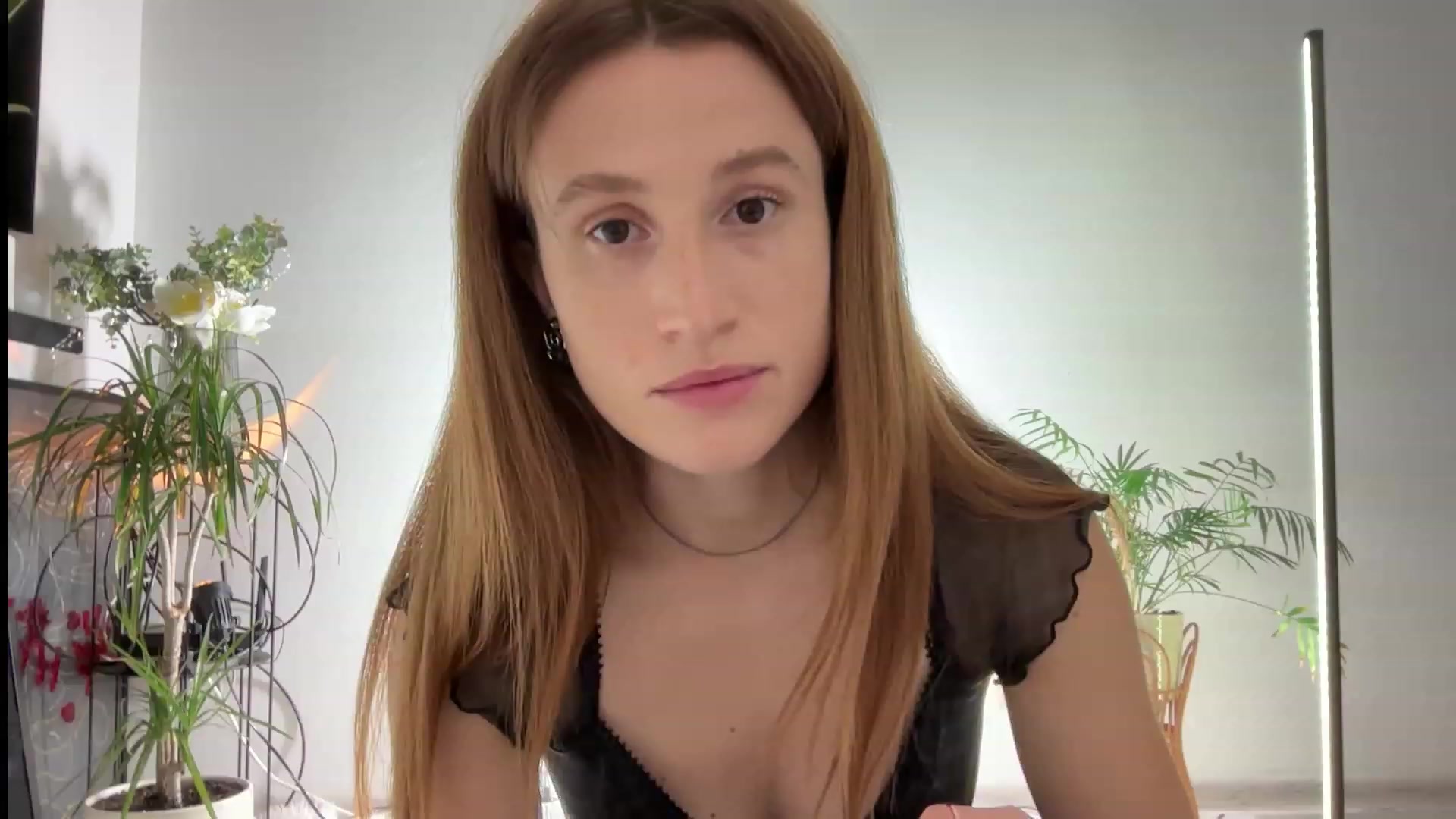 Gallery image thumbnail from LovelyBvnny's myfreecams stream on, 11/12/2023, 19:19 image 19 of 20