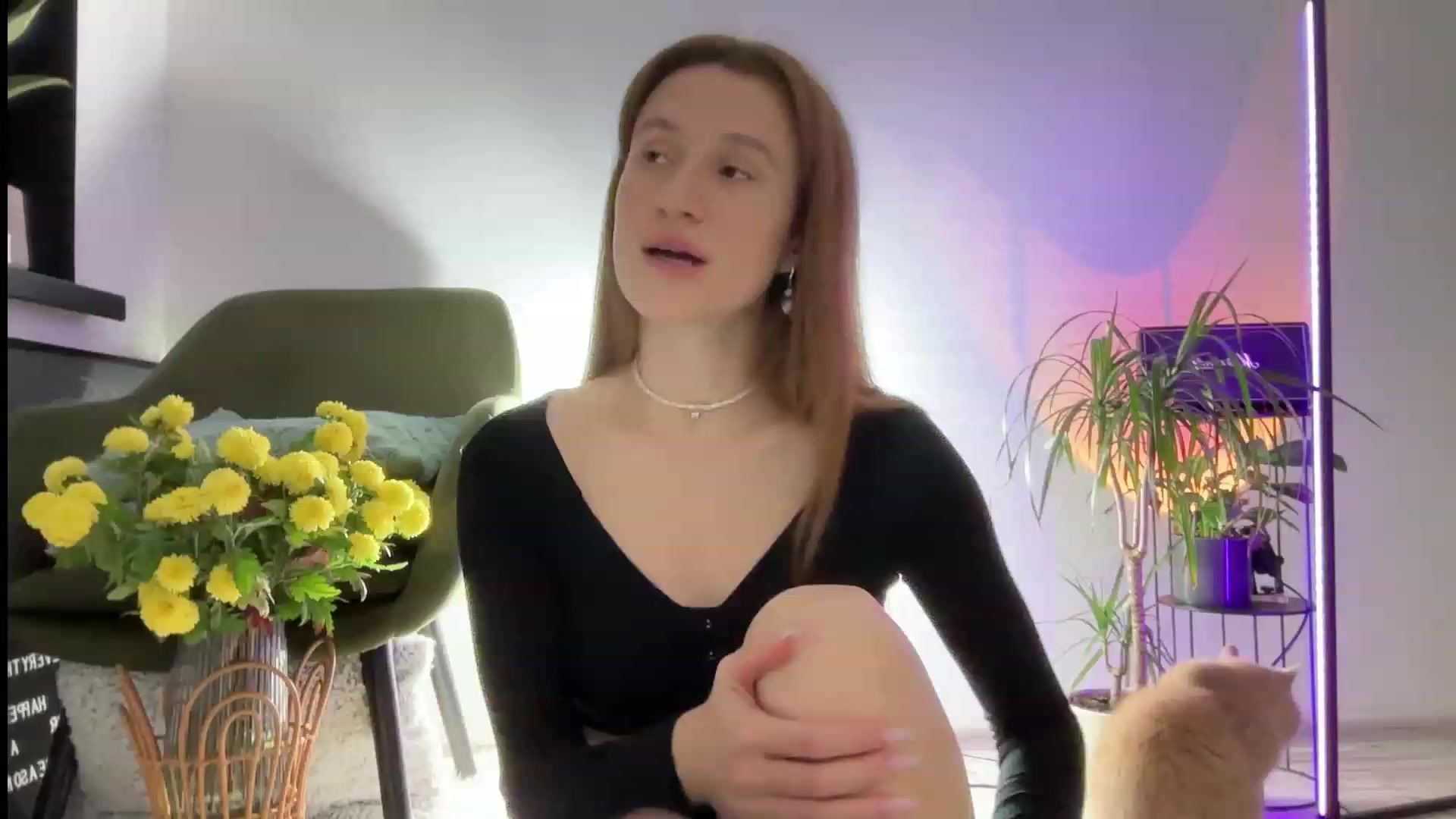 Gallery image thumbnail from LovelyBvnny's myfreecams stream on, 11/14/2023, 16:49 image 2 of 20