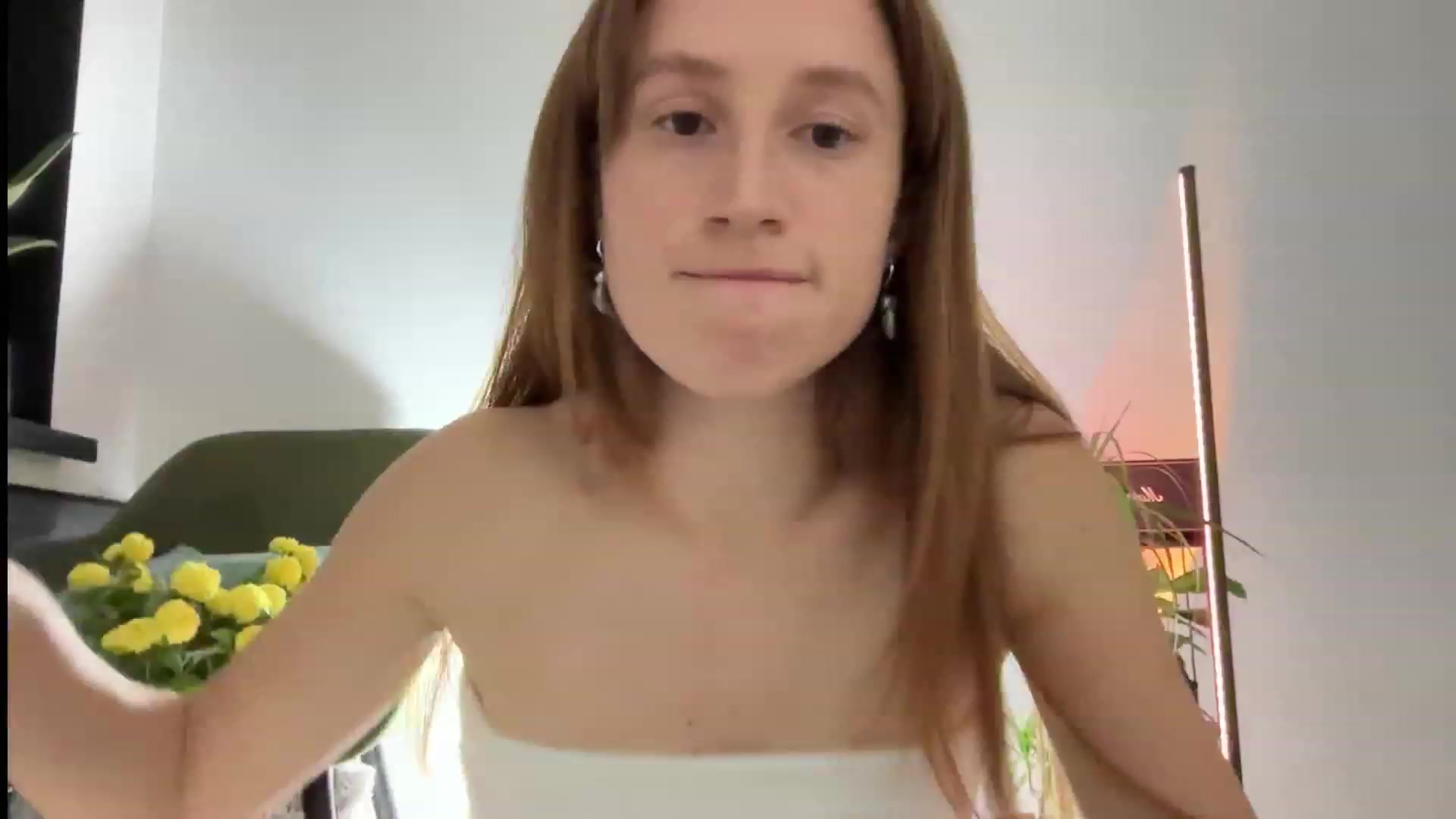 Gallery image thumbnail from LovelyBvnny's myfreecams stream on, 11/14/2023, 17:47 image 3 of 20
