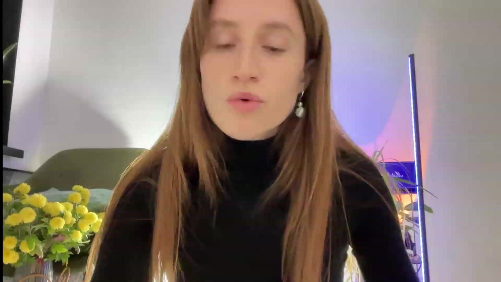 Gallery image thumbnail from LovelyBvnny's myfreecams stream on, 11/14/2023, 17:47 image 17 of 20