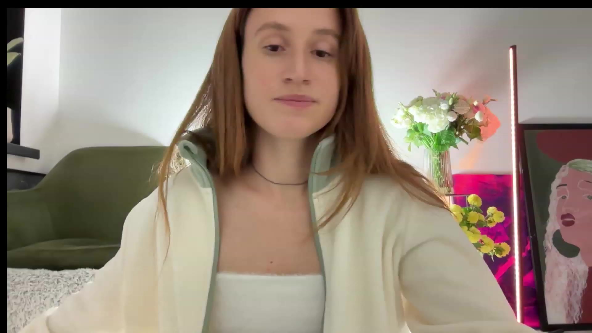 Gallery image thumbnail from LovelyBvnny's myfreecams stream on, 11/19/2023, 18:40 image 11 of 20
