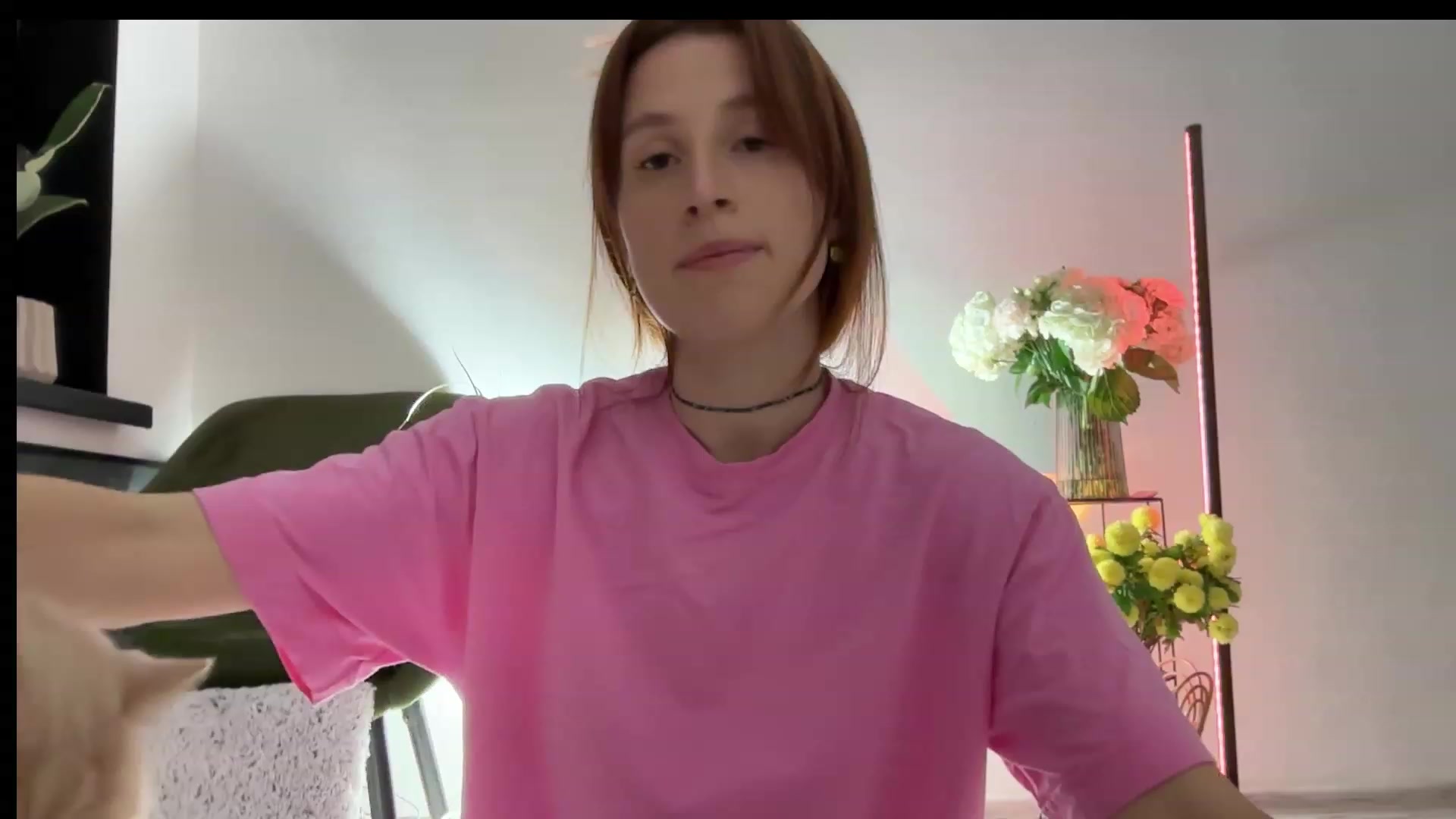 Gallery image thumbnail from LovelyBvnny's myfreecams stream on, 11/24/2023, 17:26 image 20 of 20