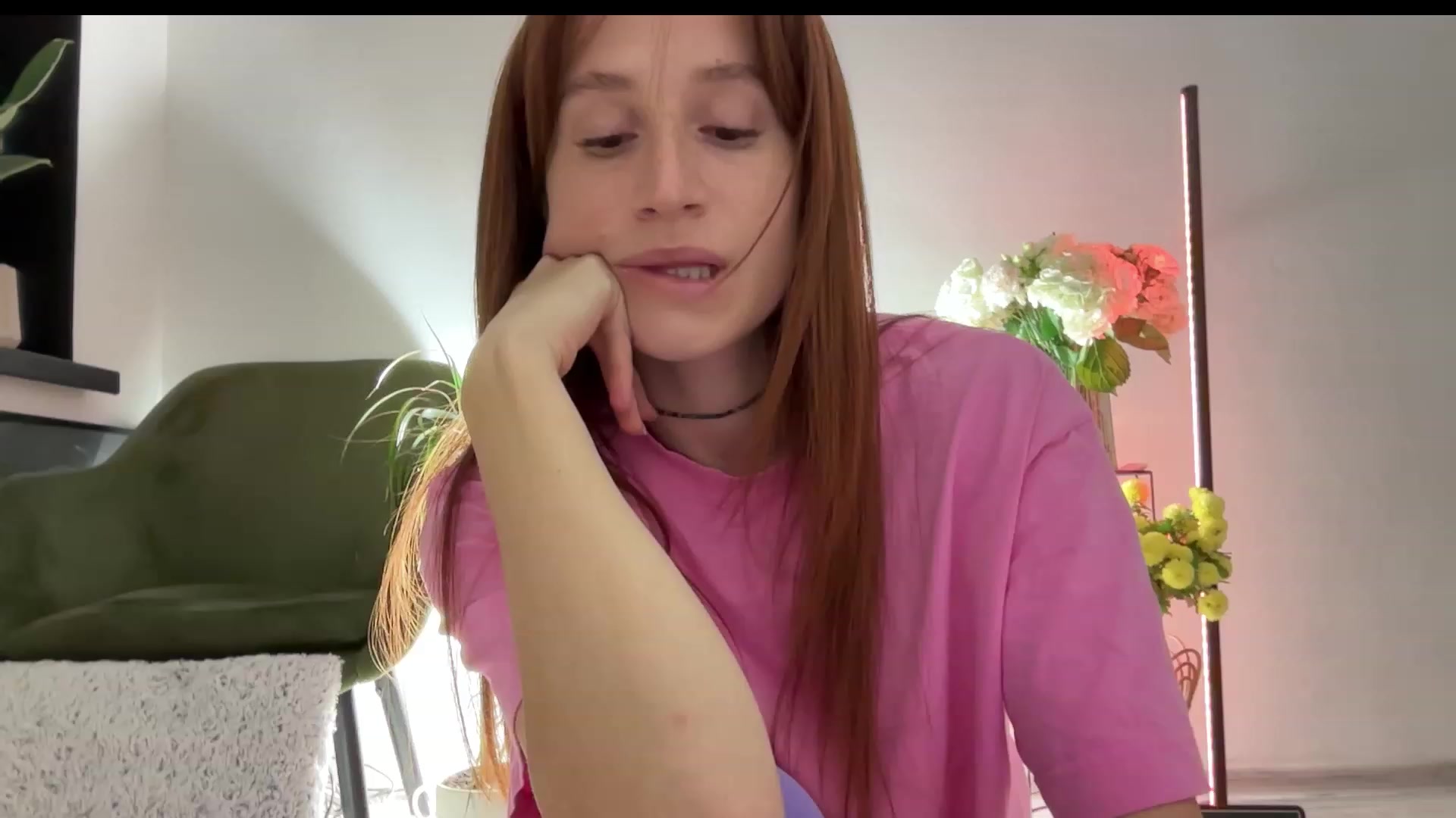 Gallery image thumbnail from LovelyBvnny's myfreecams stream on, 11/24/2023, 18:22 image 13 of 20