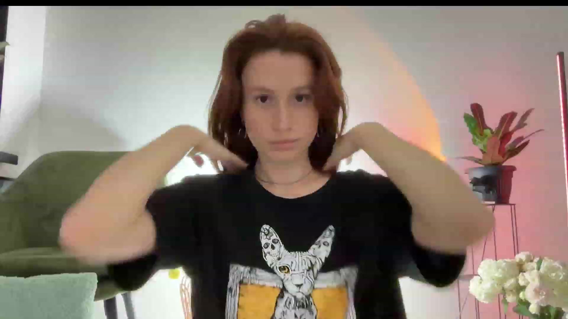 Gallery image thumbnail from LovelyBvnny's myfreecams stream on, 11/25/2023, 16:14 image 18 of 20