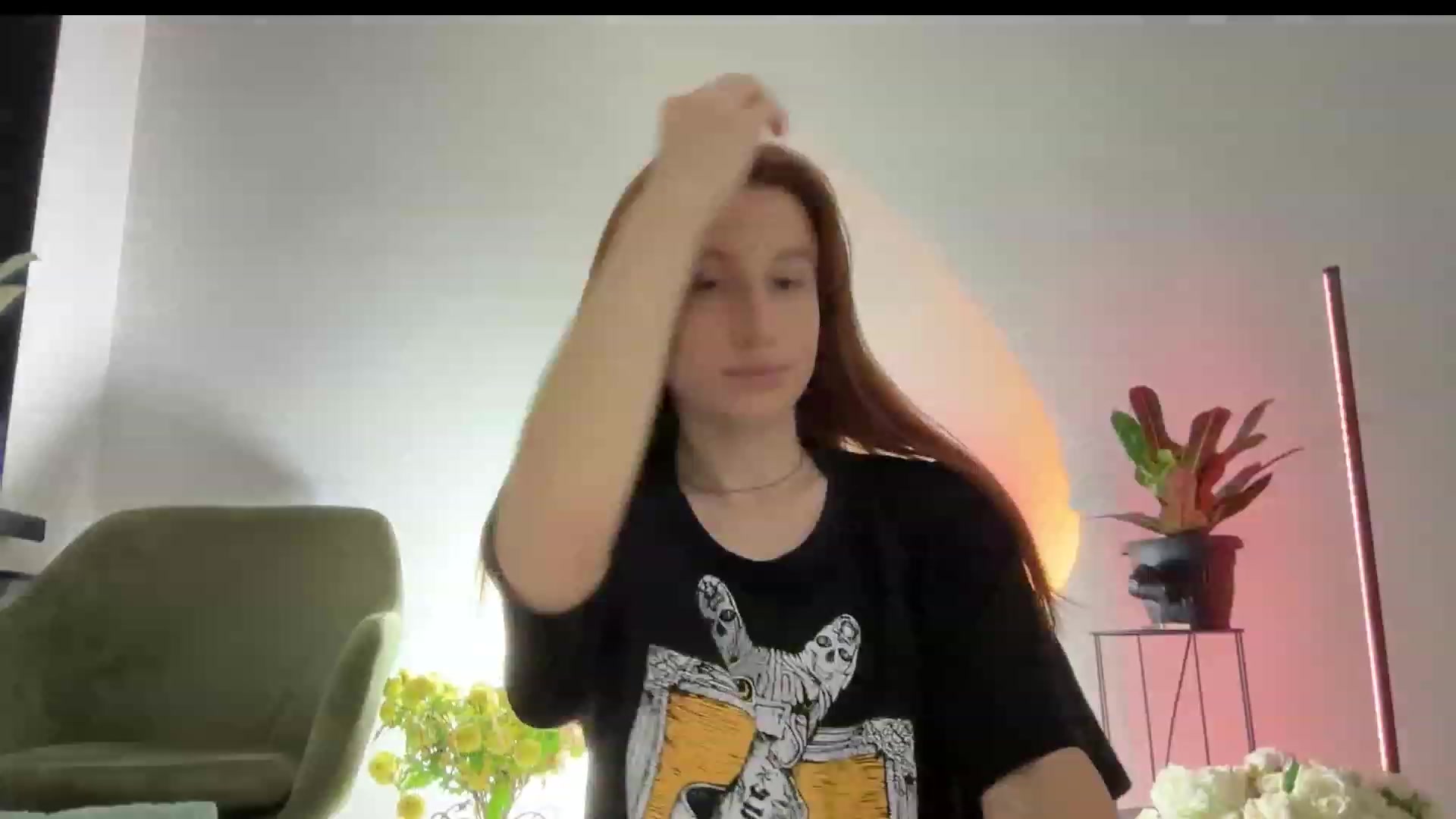 Gallery image thumbnail from LovelyBvnny's myfreecams stream on, 11/25/2023, 16:14 image 9 of 20
