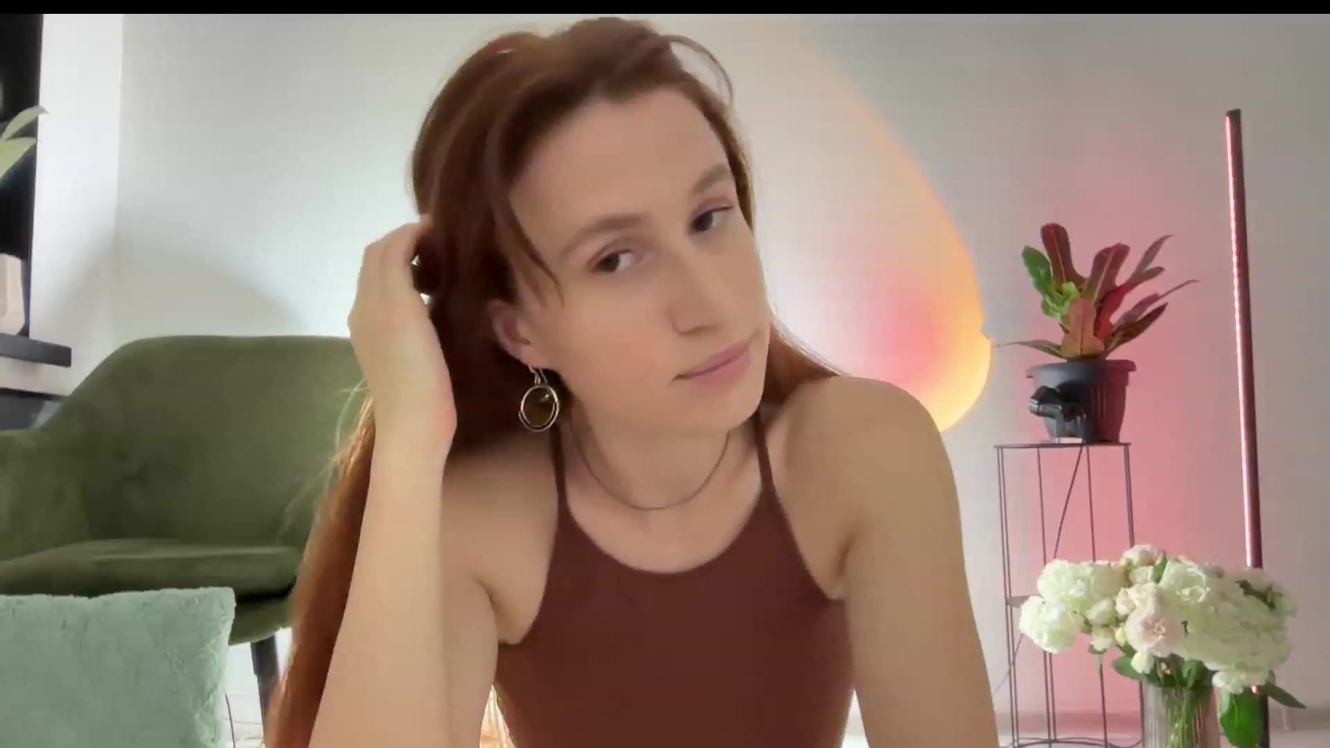 Gallery image thumbnail from LovelyBvnny's myfreecams stream on, 11/25/2023, 16:14 image 13 of 20