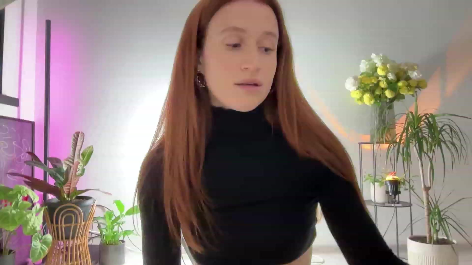 Gallery image thumbnail from LovelyBvnny's myfreecams stream on, 11/28/2023, 17:02 image 4 of 20