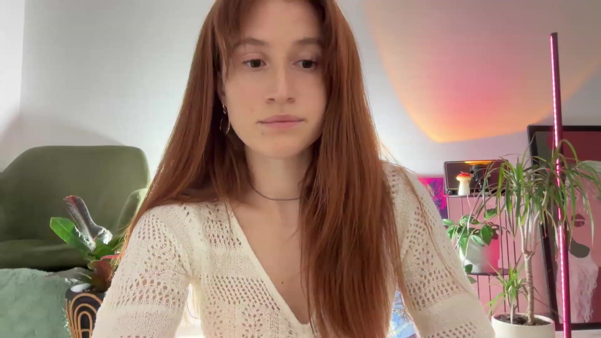 Gallery image thumbnail from LovelyBvnny's myfreecams stream on, 12/05/2023, 15:51 image 7 of 20