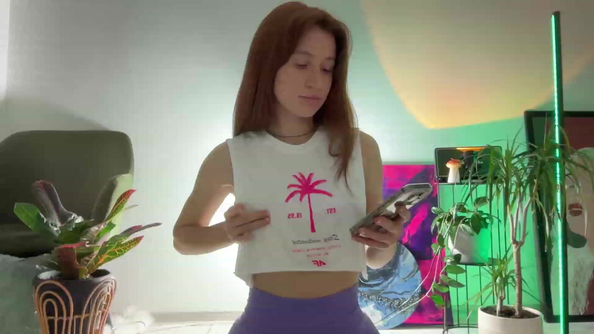 Gallery image thumbnail from LovelyBvnny's myfreecams stream on, 12/05/2023, 17:57 image 11 of 20