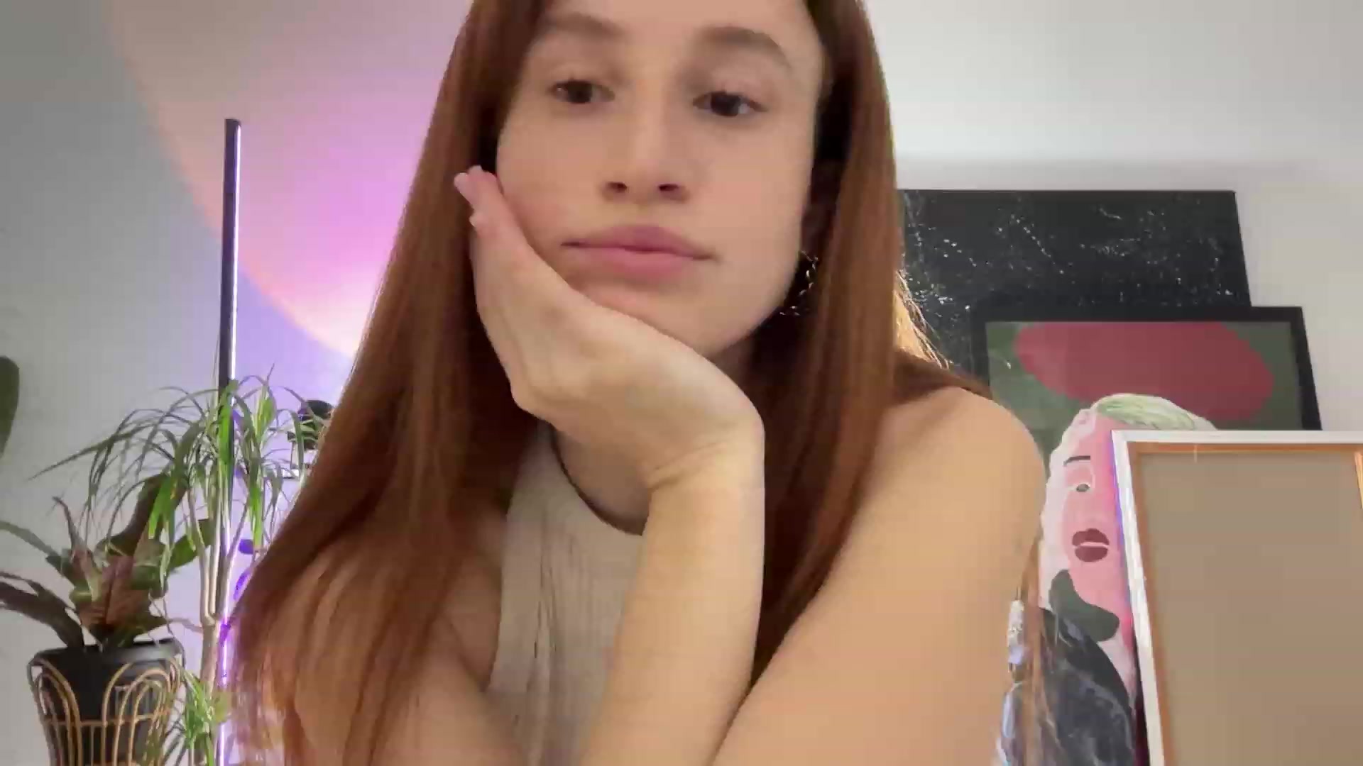 Gallery image thumbnail from LovelyBvnny's myfreecams stream on, 12/07/2023, 18:26 image 10 of 20