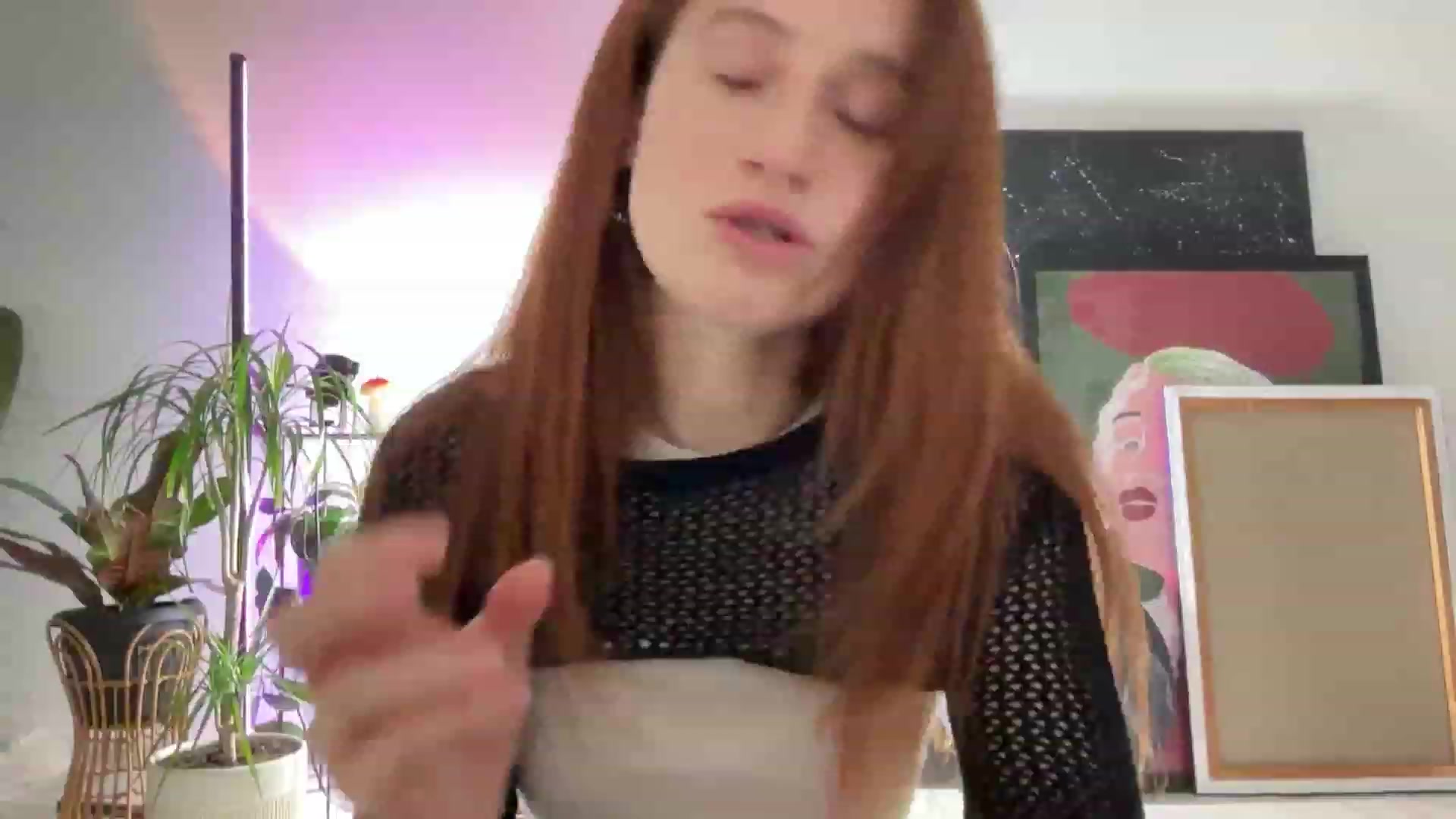 Gallery image thumbnail from LovelyBvnny's myfreecams stream on, 12/07/2023, 20:13 image 15 of 20