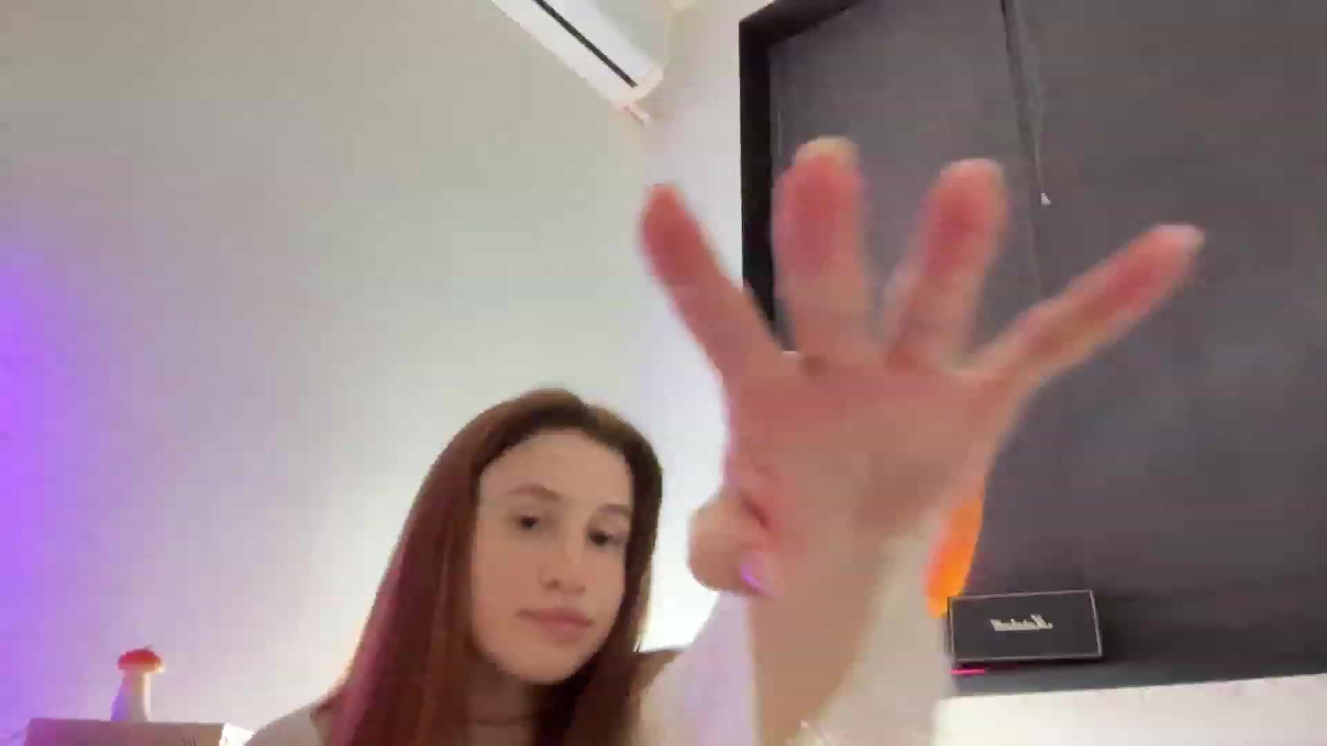 Gallery image thumbnail from LovelyBvnny's myfreecams stream on, 12/10/2023, 20:00 image 9 of 20