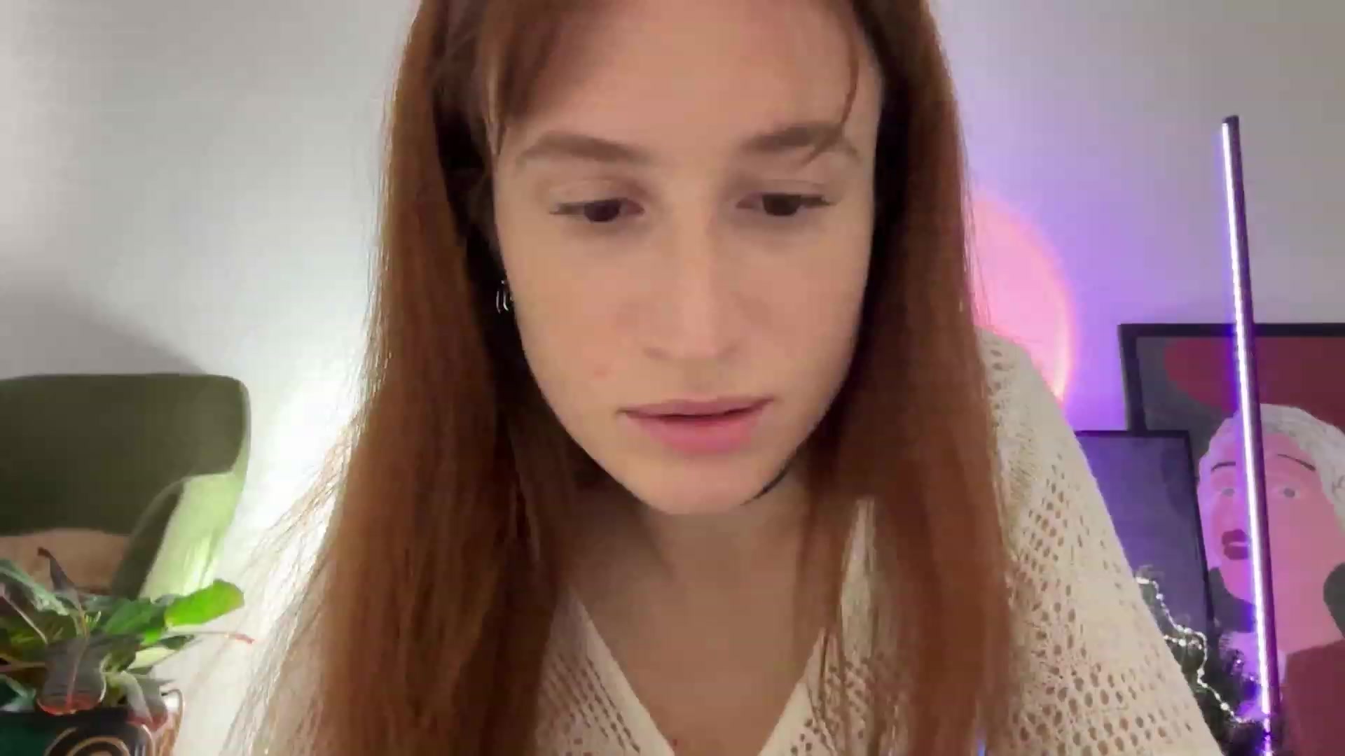 Gallery image thumbnail from LovelyBvnny's myfreecams stream on, 12/12/2023, 15:04 image 15 of 20