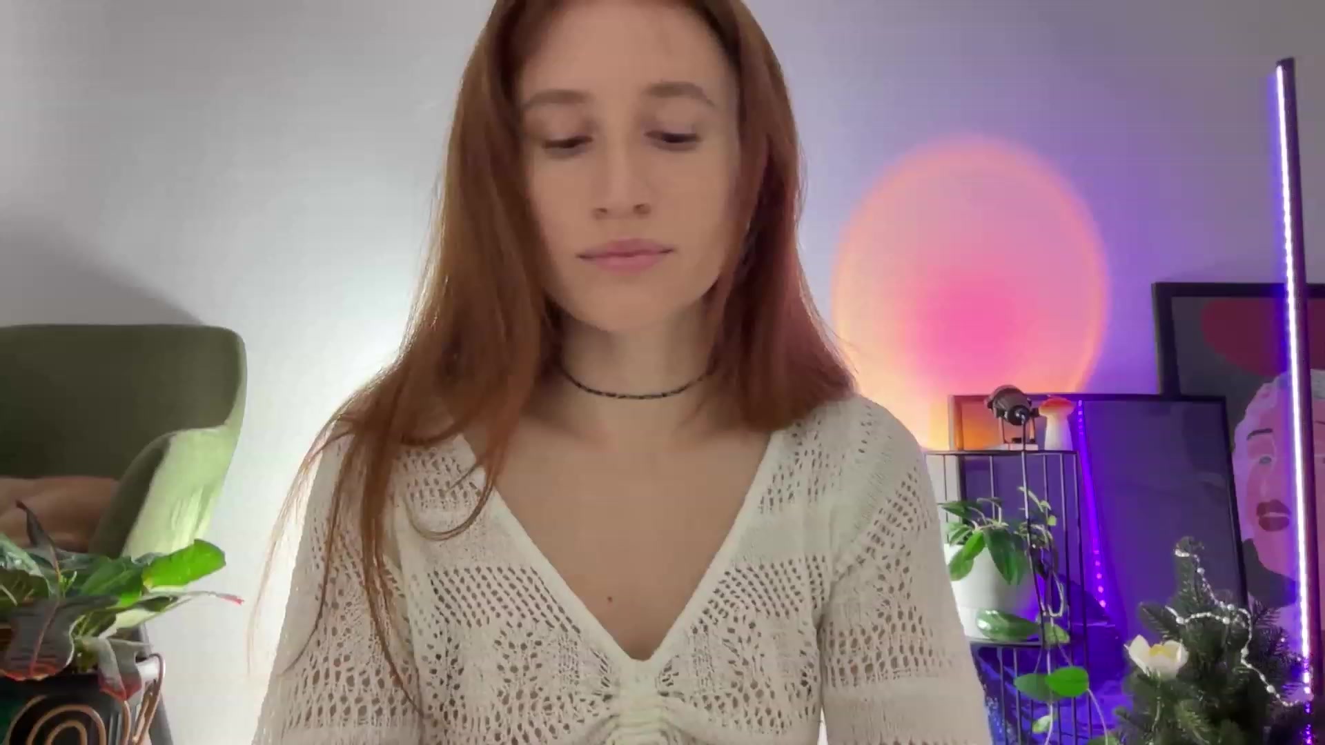 Gallery image thumbnail from LovelyBvnny's myfreecams stream on, 12/12/2023, 15:04 image 5 of 20