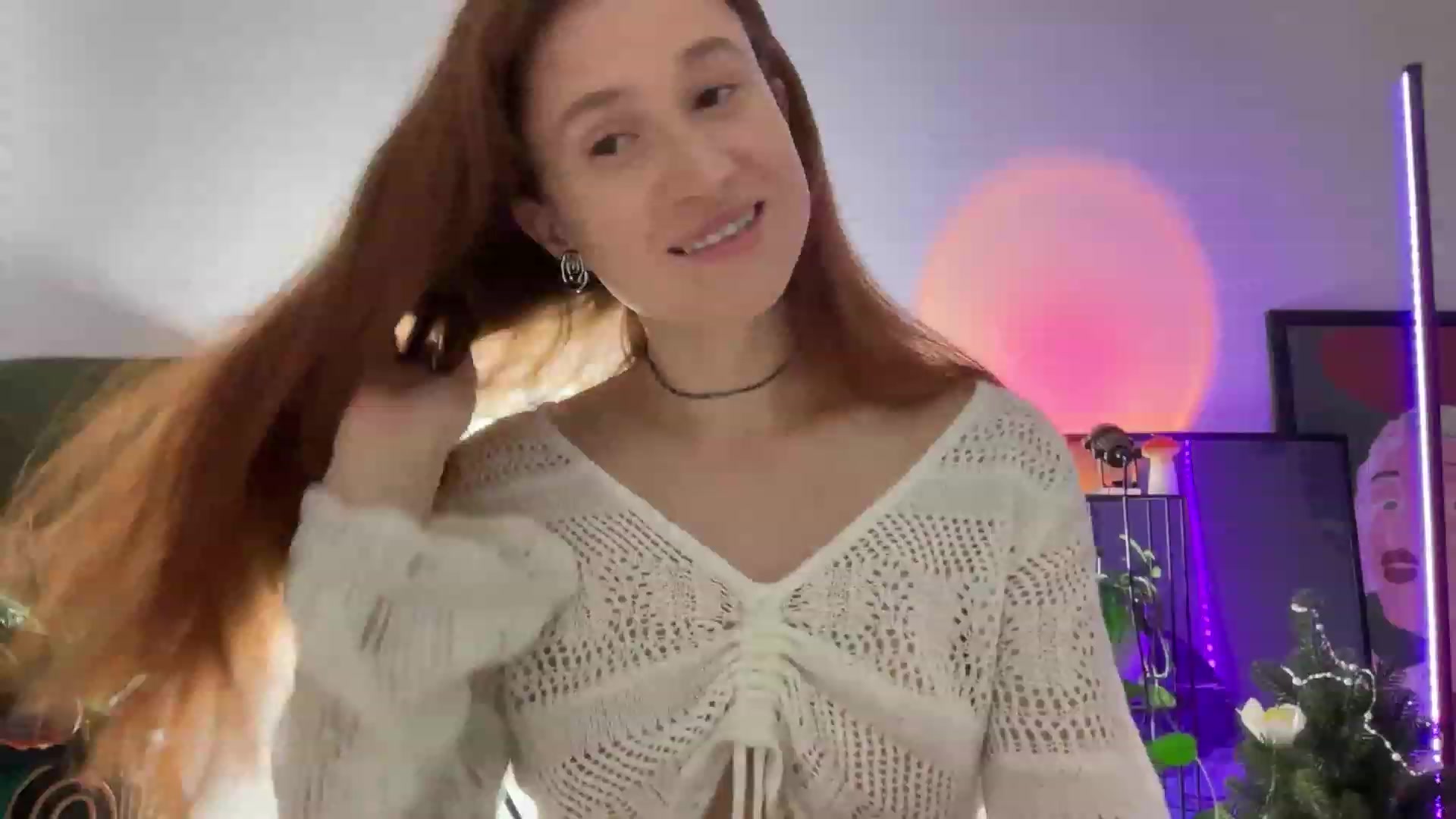 Gallery image thumbnail from LovelyBvnny's myfreecams stream on, 12/12/2023, 15:04 image 6 of 20