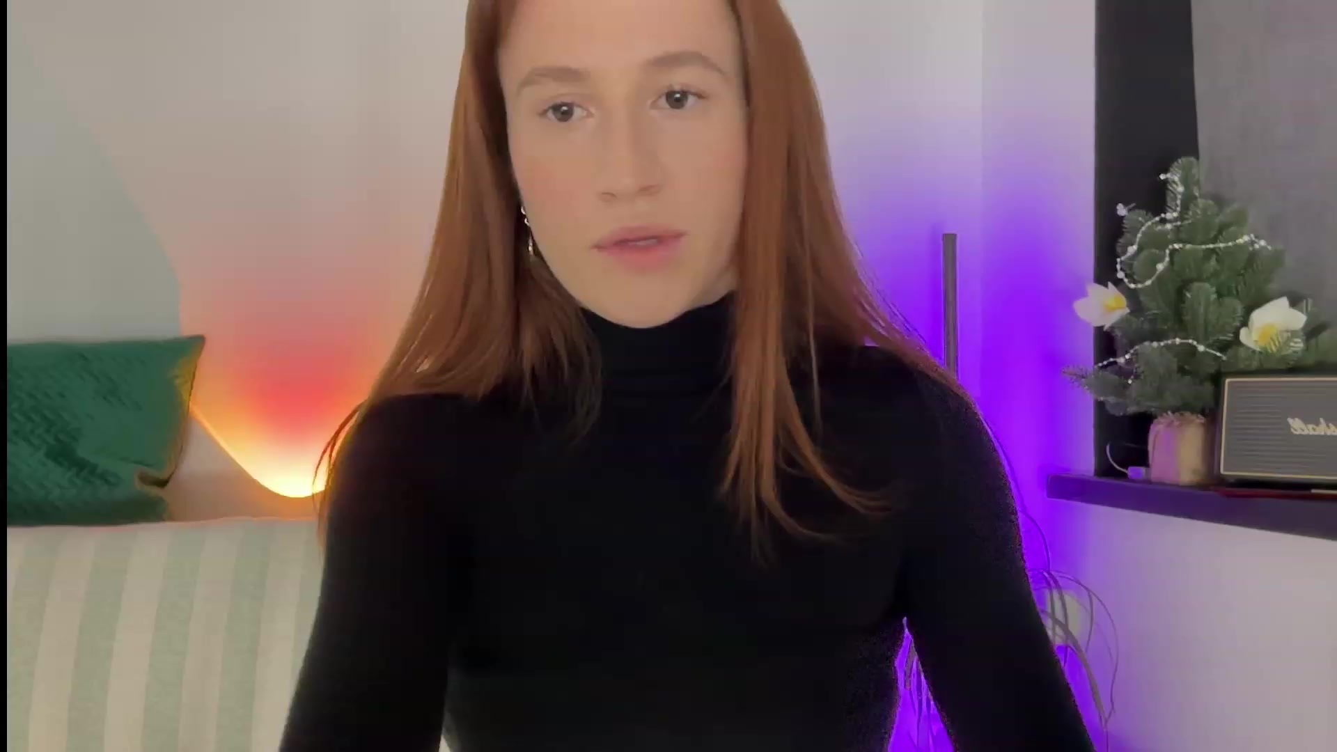 Gallery image thumbnail from LovelyBvnny's myfreecams stream on, 12/15/2023, 16:26 image 18 of 20