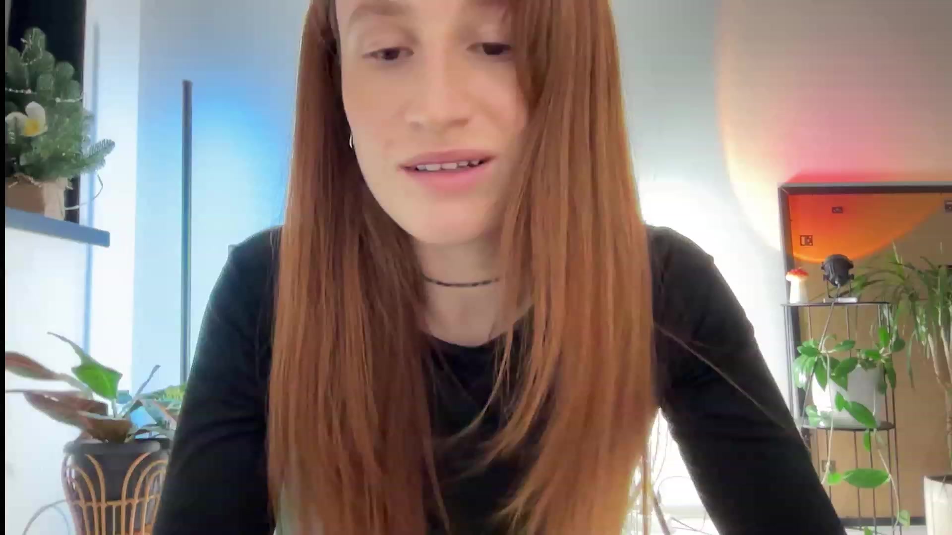 Gallery image thumbnail from LovelyBvnny's myfreecams stream on, 12/16/2023, 17:15 image 17 of 20