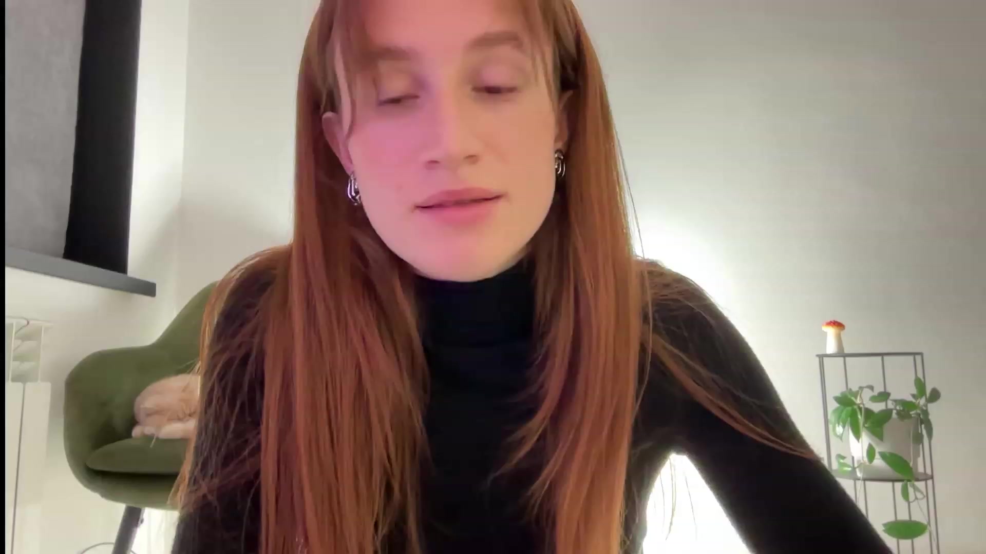 Gallery image thumbnail from LovelyBvnny's myfreecams stream on, 12/16/2023, 19:34 image 12 of 20
