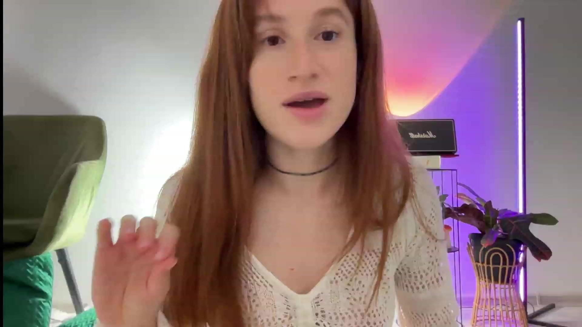 Gallery image thumbnail from LovelyBvnny's myfreecams stream on, 12/17/2023, 19:53 image 20 of 20