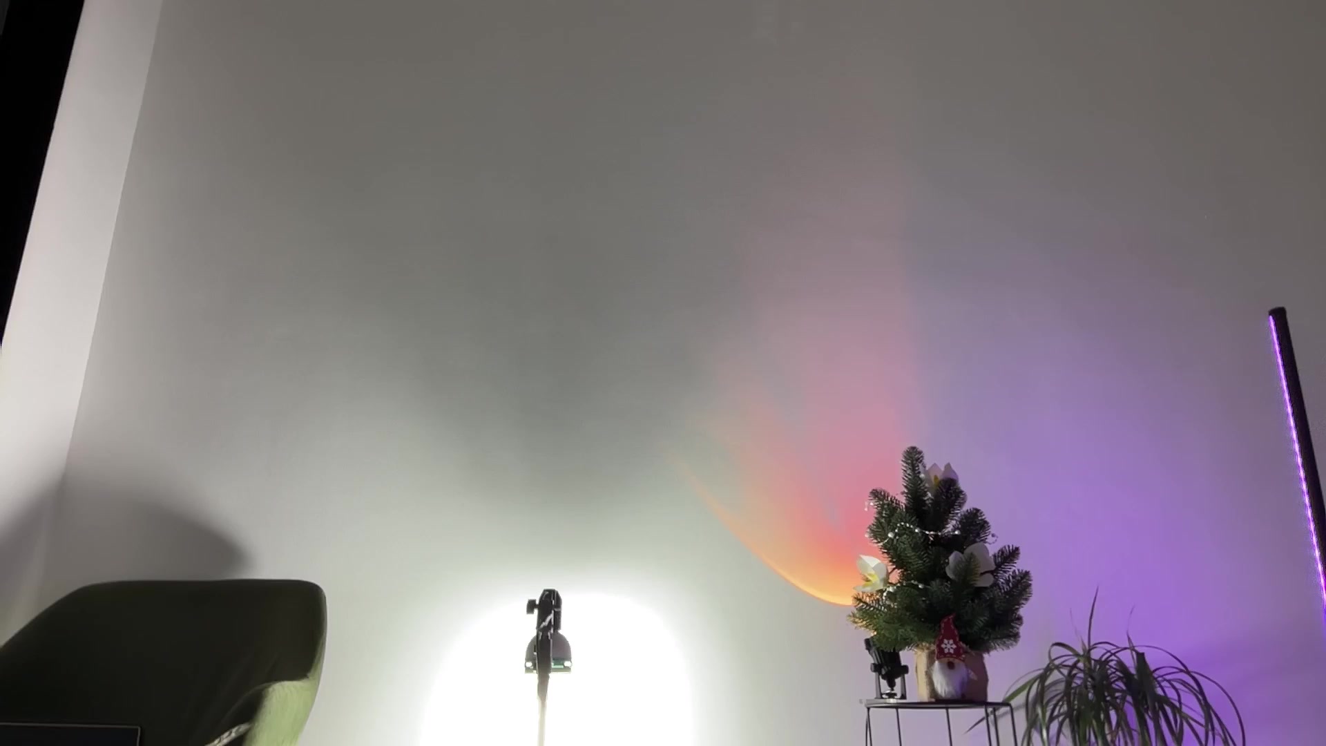 Gallery image thumbnail from LovelyBvnny's myfreecams stream on, 12/26/2023, 20:41 image 8 of 20