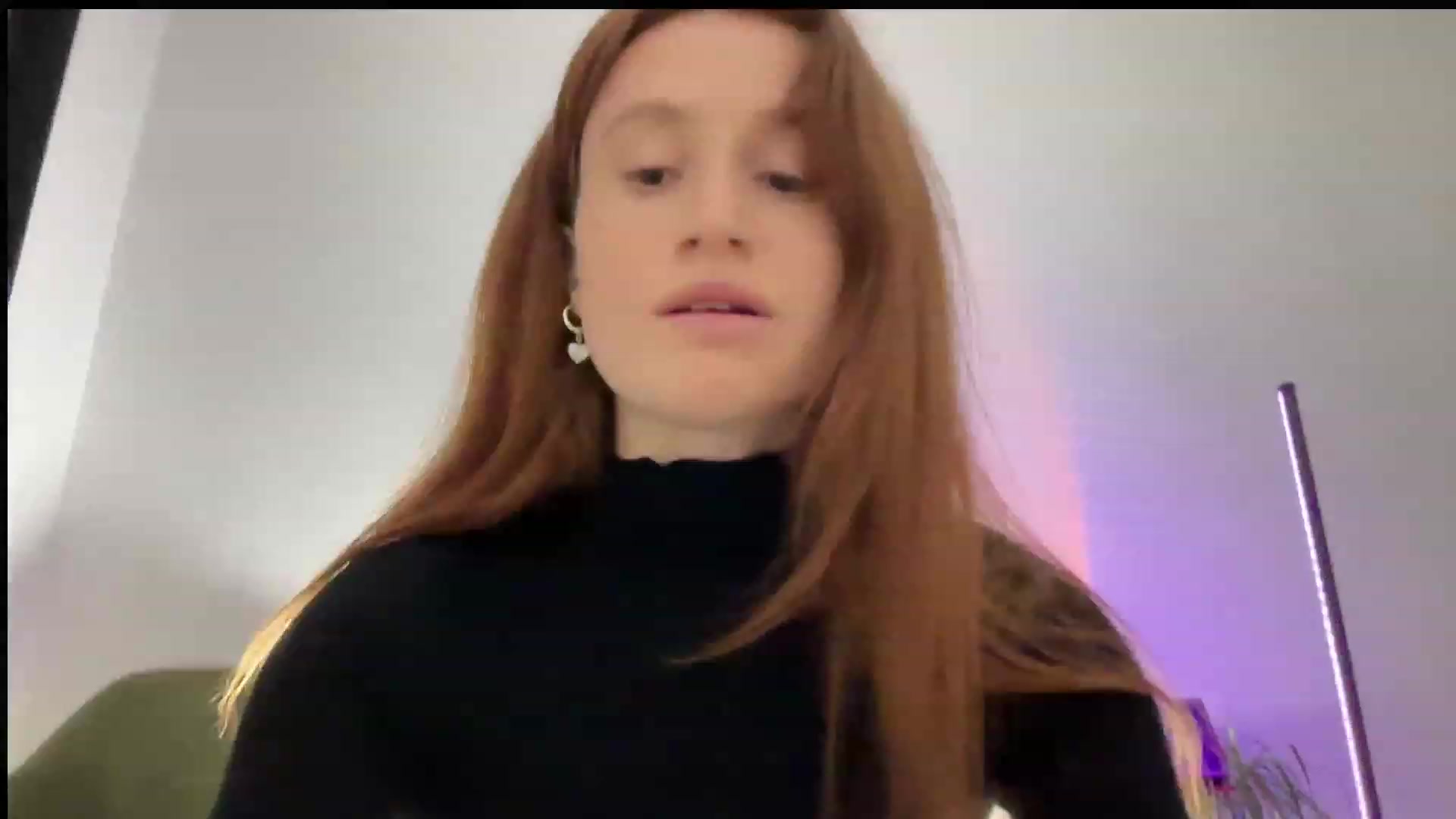 Gallery image thumbnail from LovelyBvnny's myfreecams stream on, 01/01/2024, 16:14 image 3 of 20