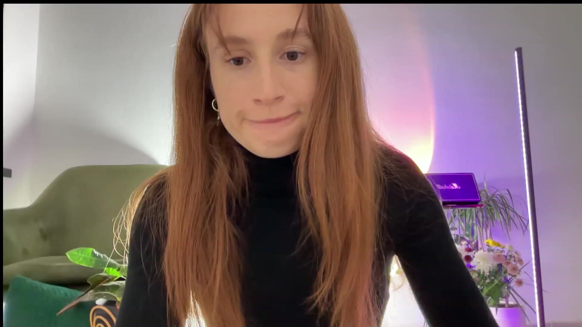 Gallery image thumbnail from LovelyBvnny's myfreecams stream on, 01/01/2024, 17:35 image 20 of 20